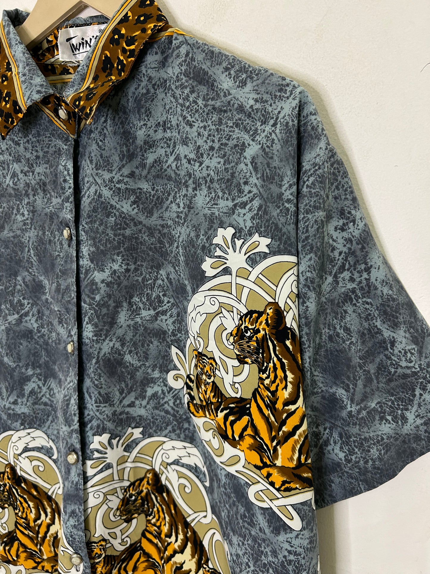 Tiger Print Shirt: Chest- 44”