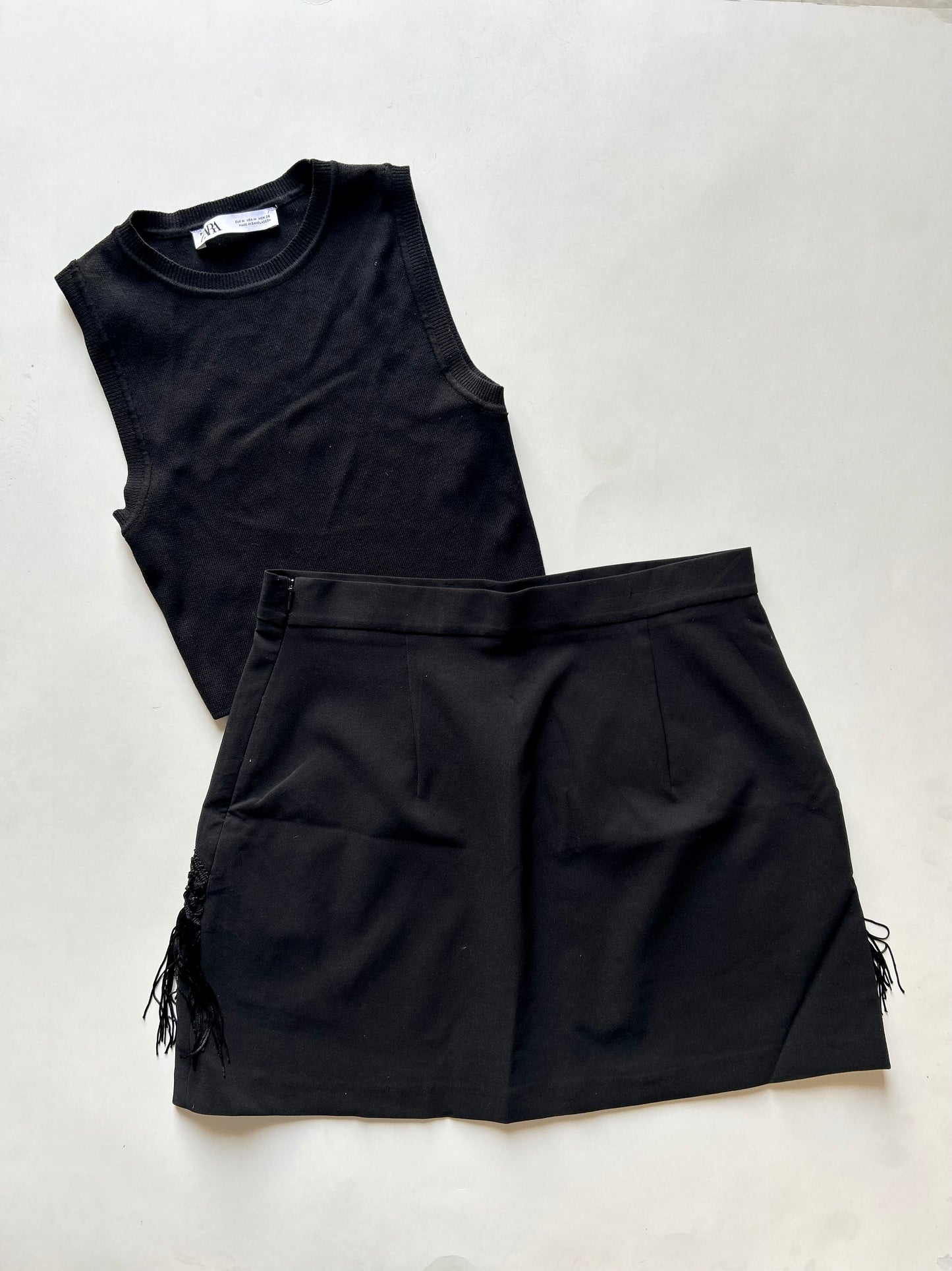 Front Fring Skirt Waist 32”