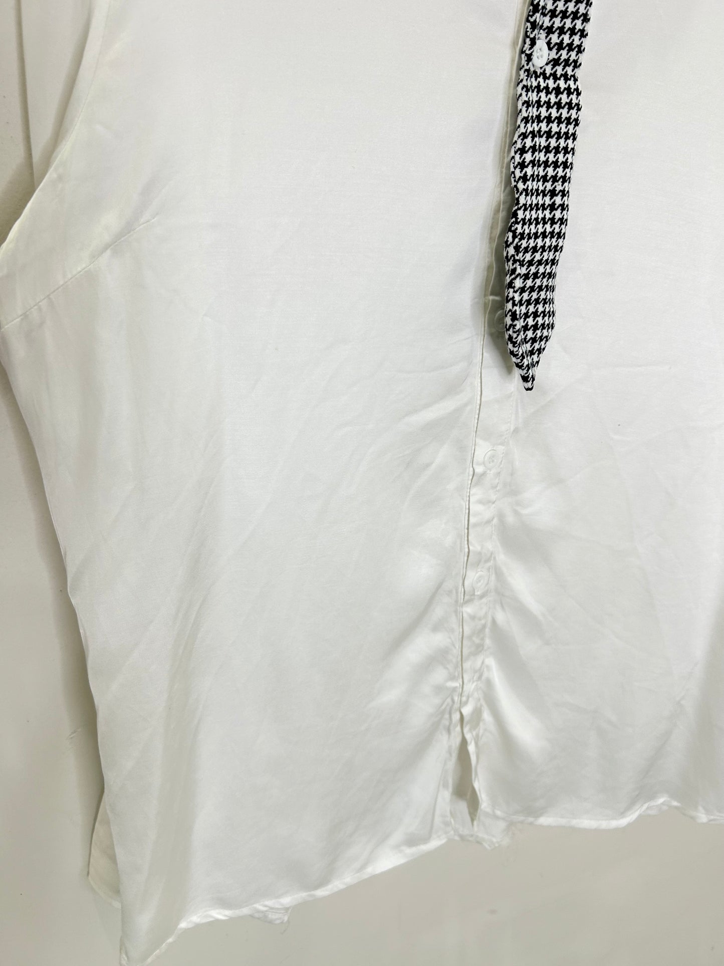 Tie Shirt