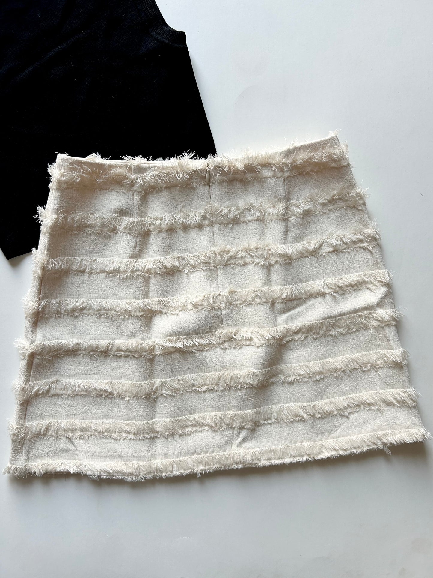 Fringe Skirt Waist 28”