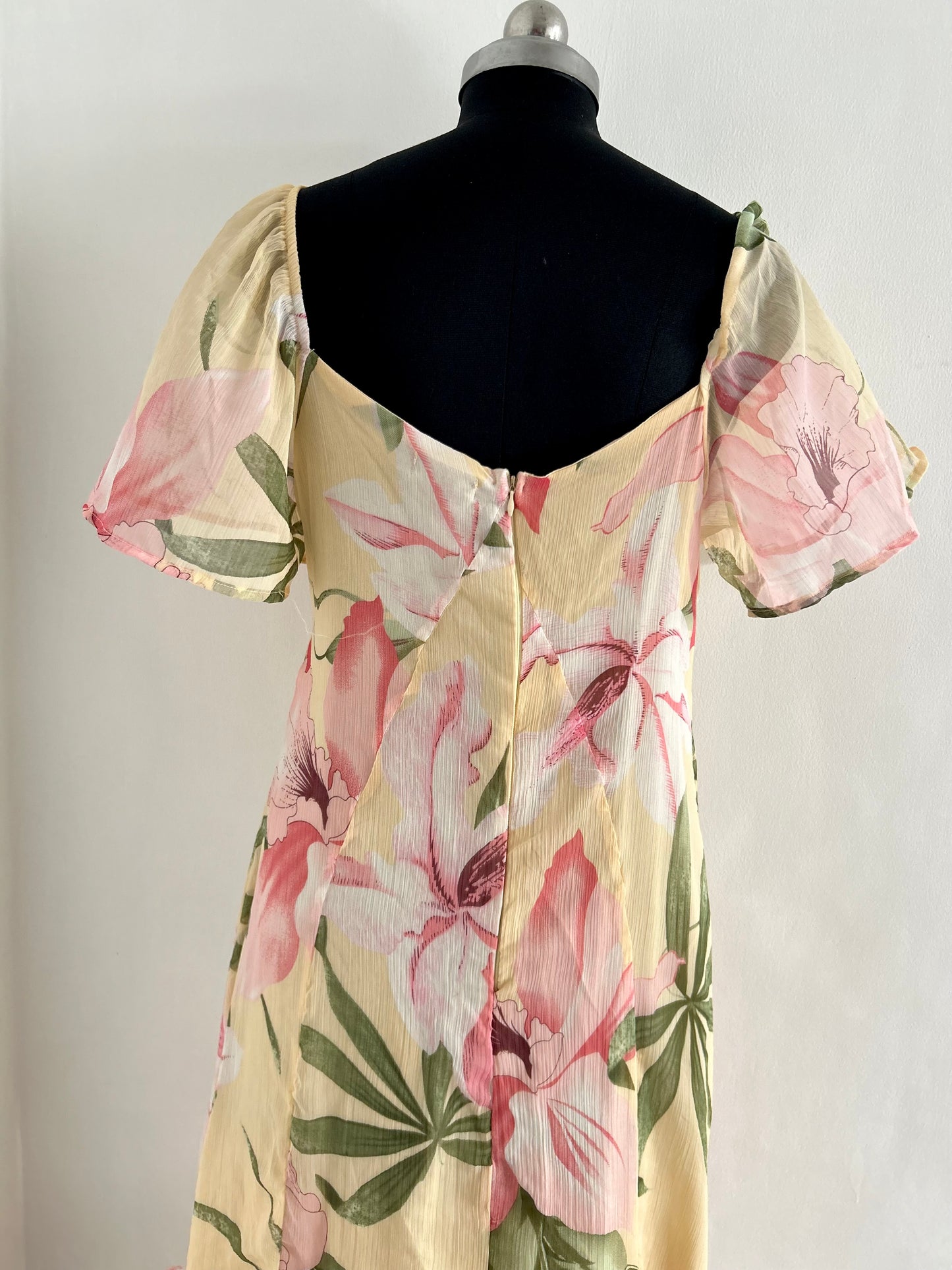 Boohoo Plus Floral Chiffon Puff Sleeve Ruffle Maxi Dress.