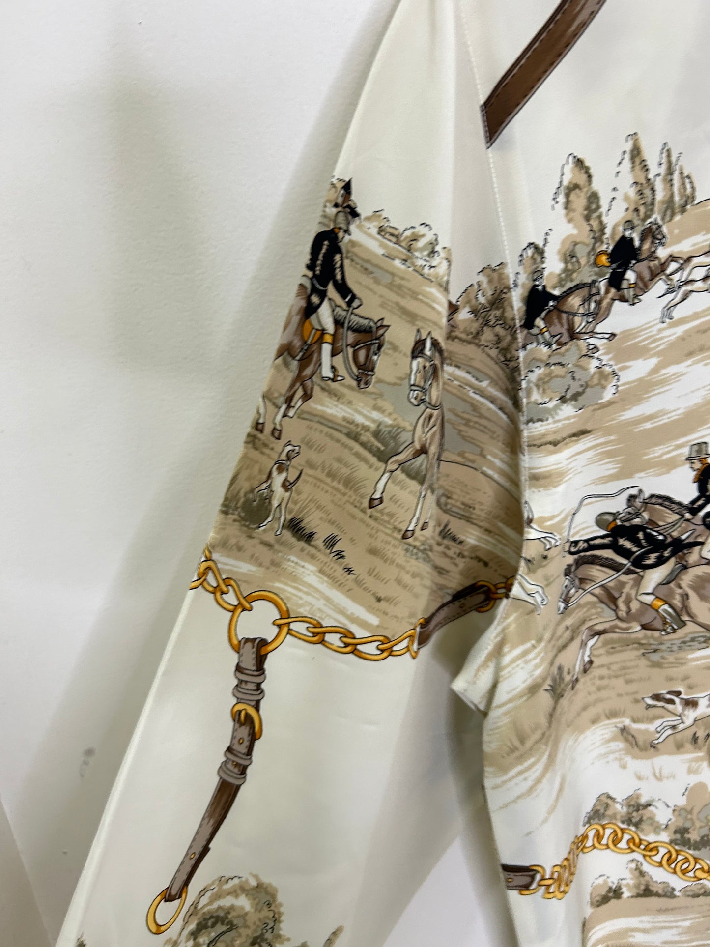 Horse Shirt: Chest- 42”