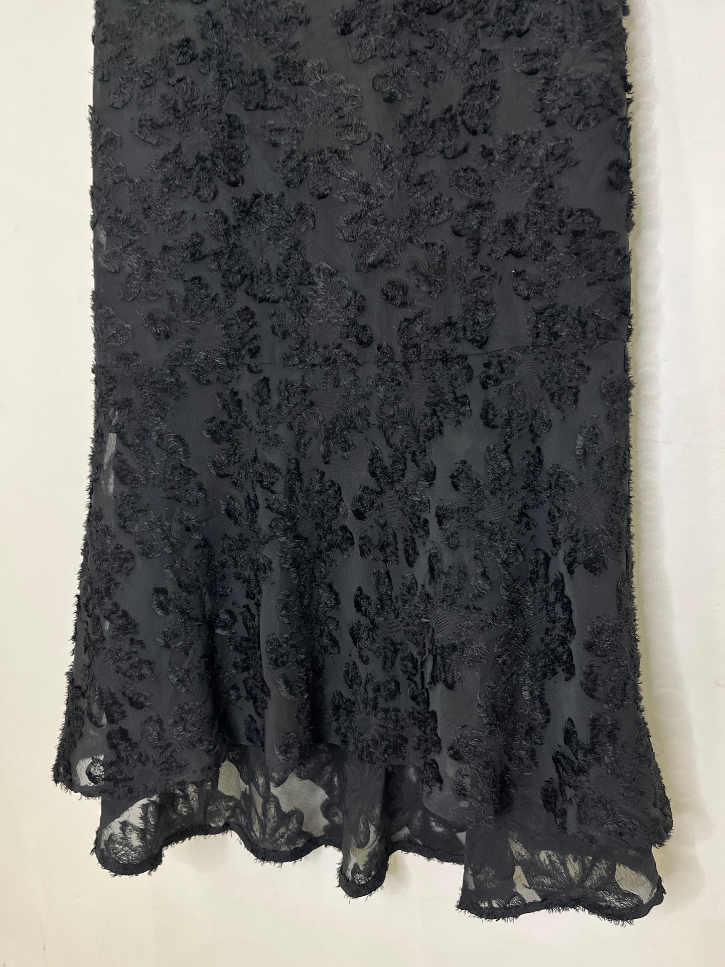 Noir Textured Black Skirt
