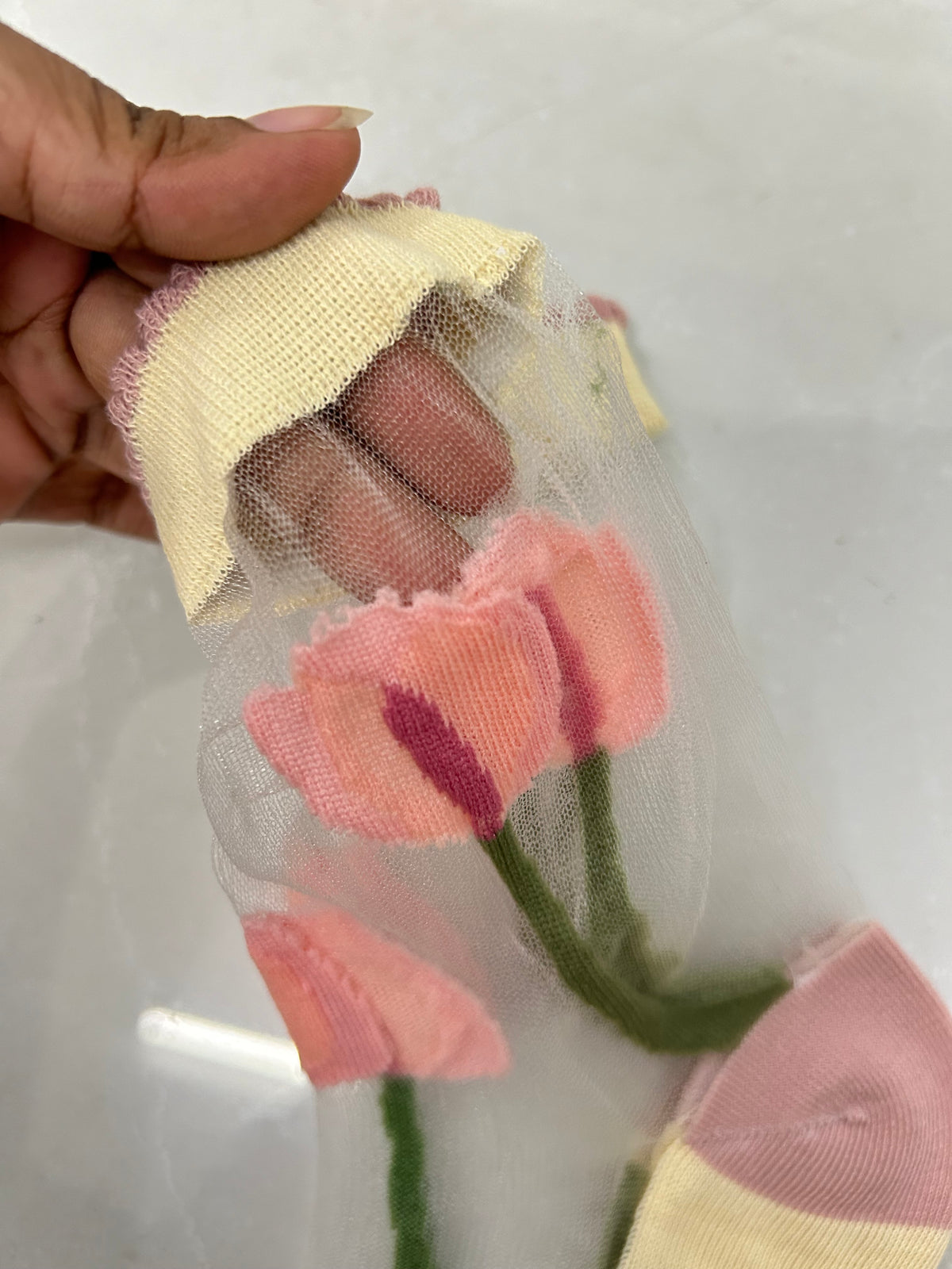 Mesh Tulip Socks