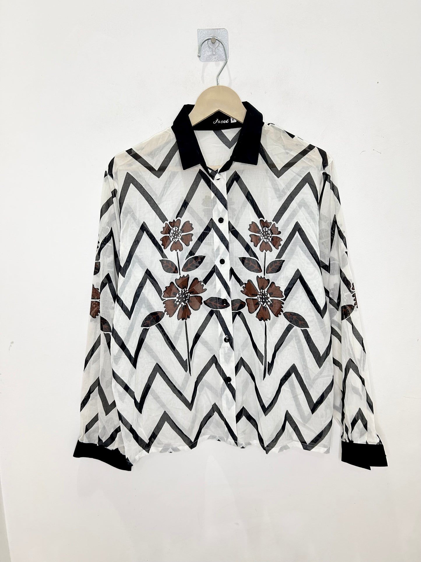 Floral Zigzag Shirt: Chest-42”