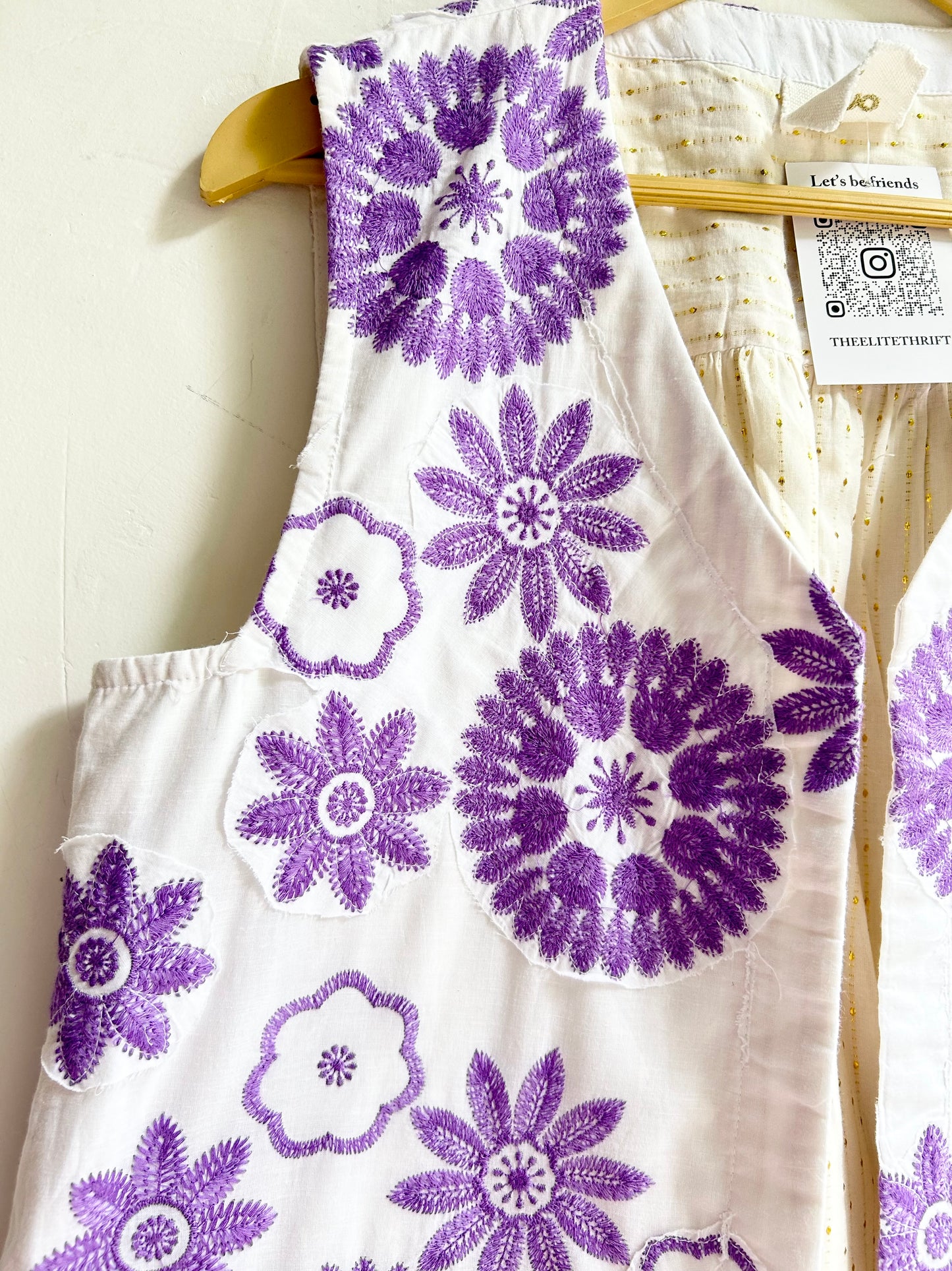 Cotton Patchwork Embroidered Vest: Chest-40”