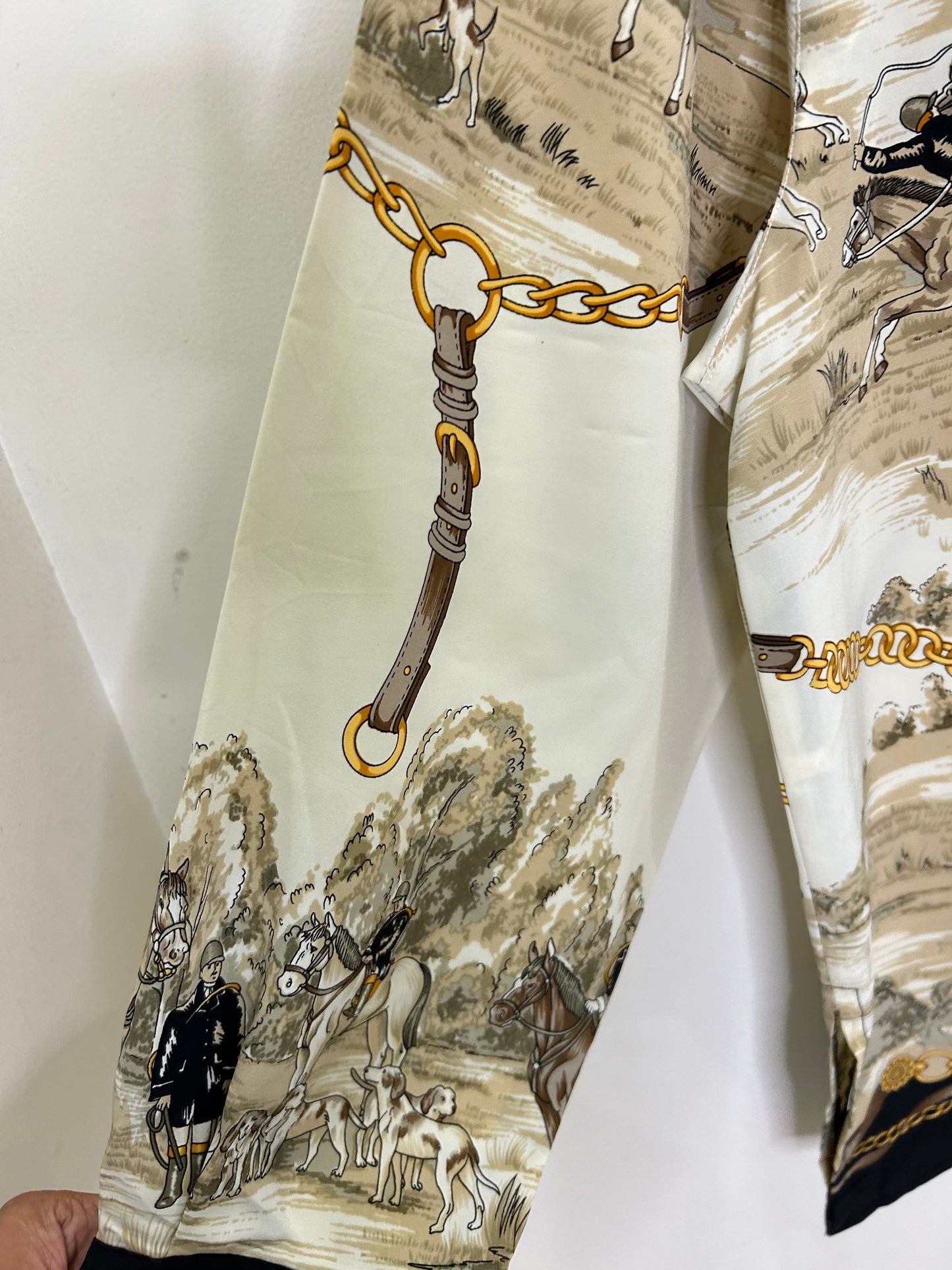 Horse Shirt: Chest- 42”