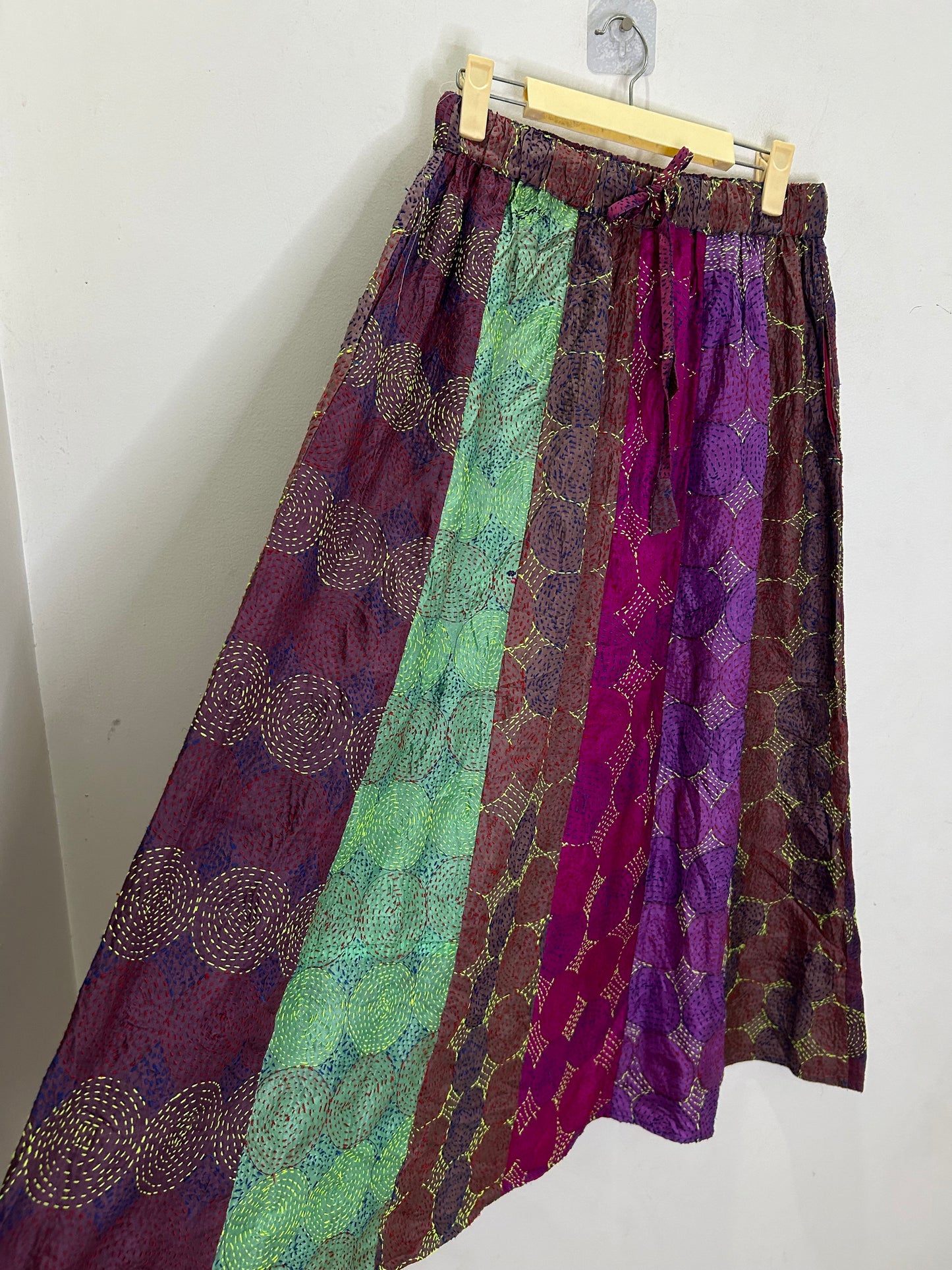 Multicoloured Embroidered Skirt (with Pockets)