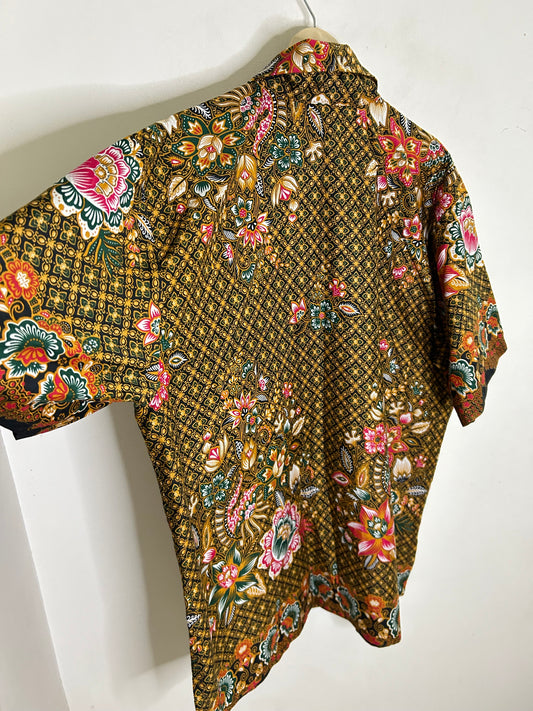 Printed Shirt: Chest-50”