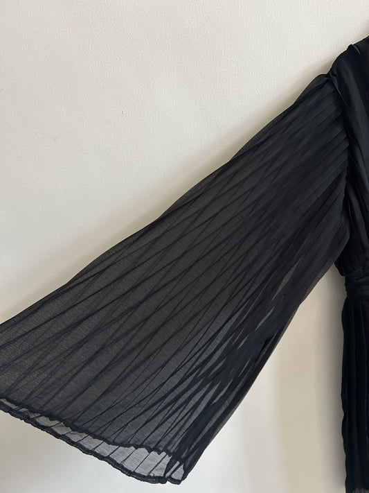 Black Pleated Flared Sleeves Dress