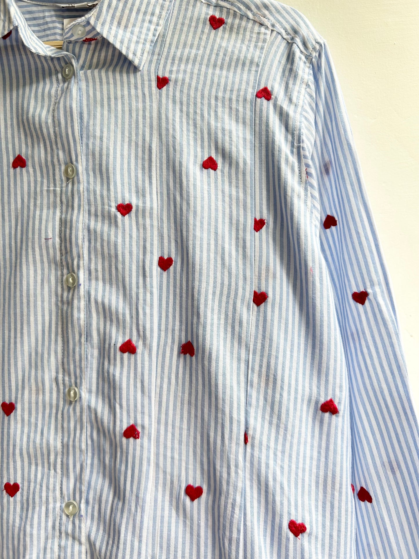 Cotton Hearts Embroidered Shirt: Chest-50”