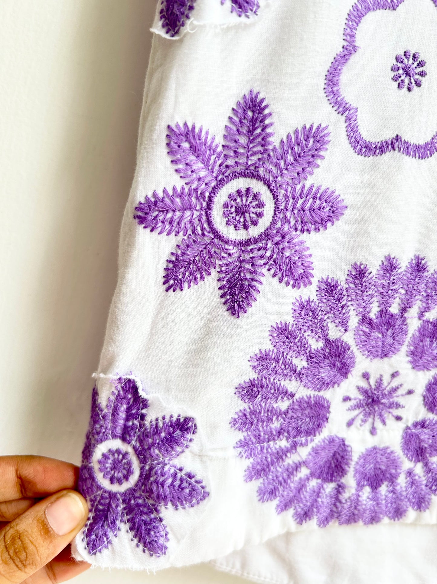 Cotton Patchwork Embroidered Vest: Chest-40”