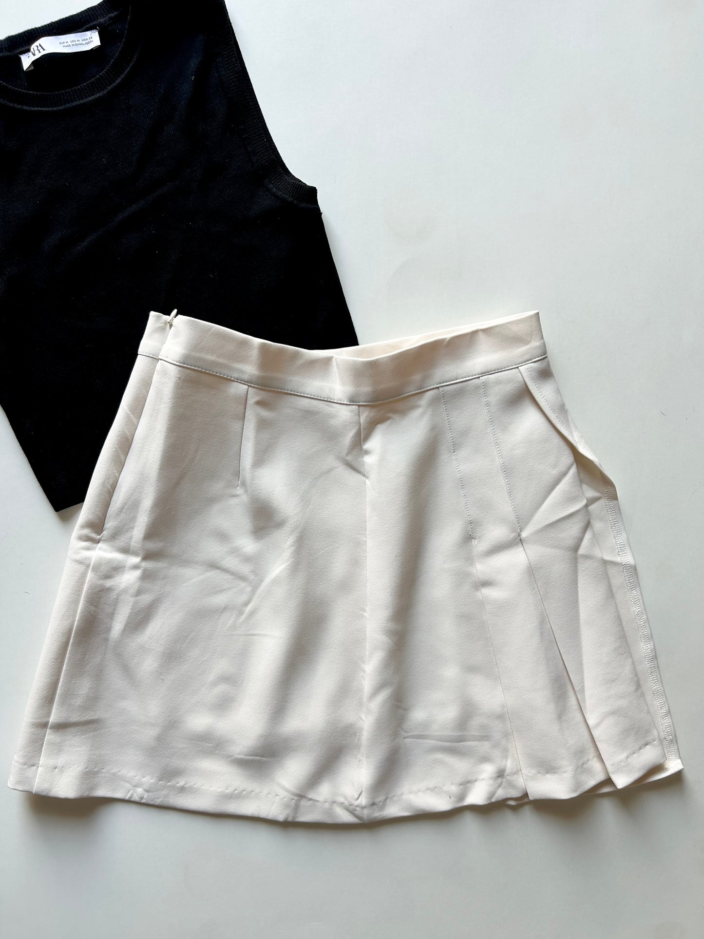 White Skort Waist 28”