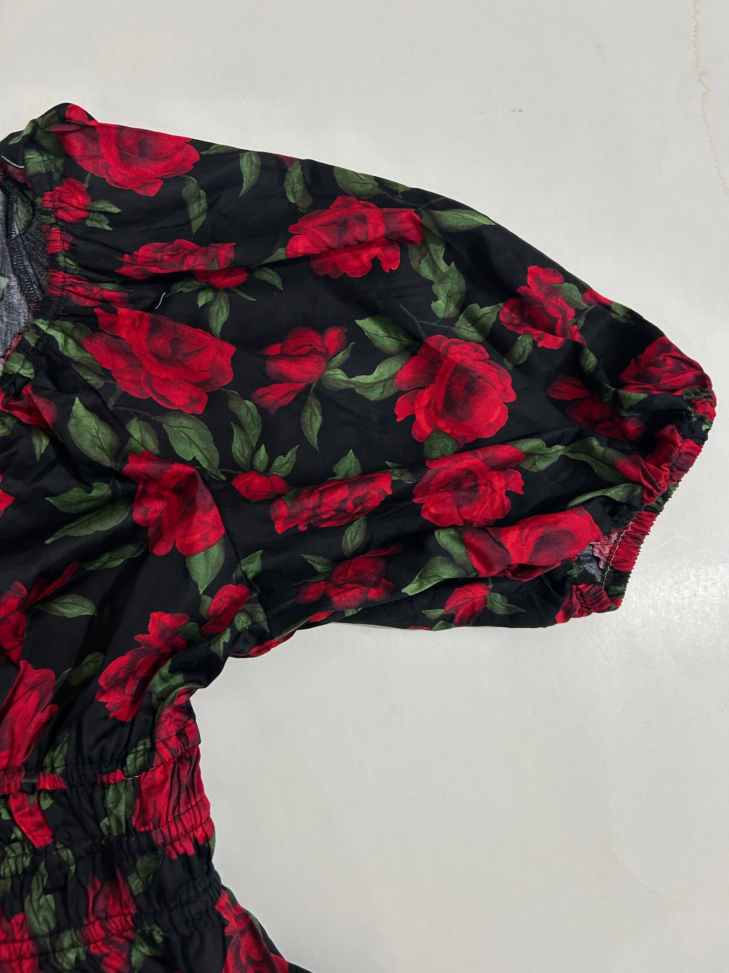 Puff Sleeves Rose Top