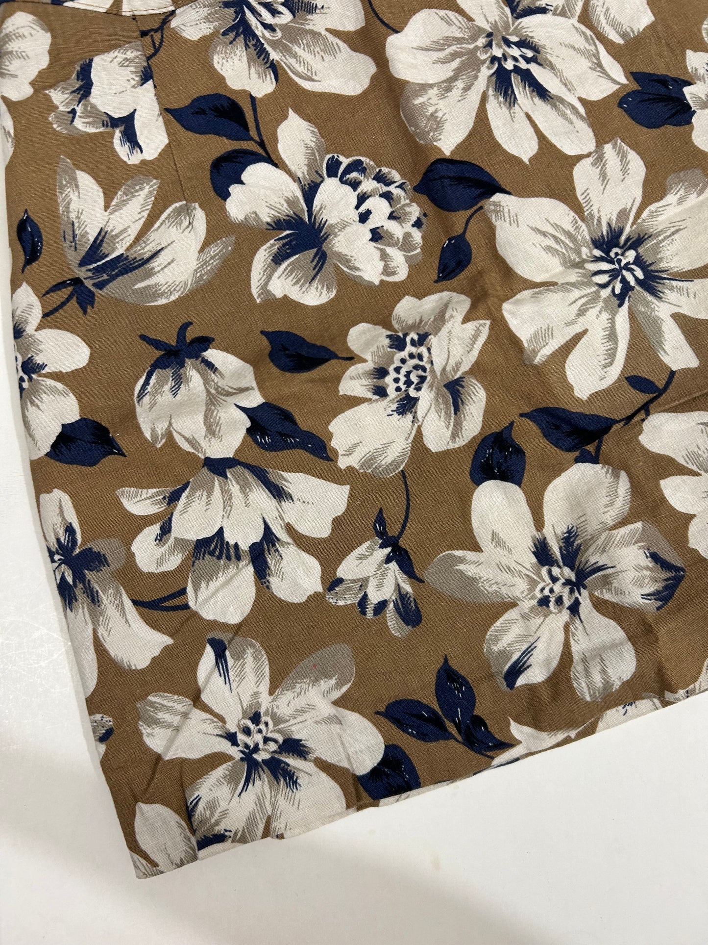 Floral Skirt: Waist- 26”