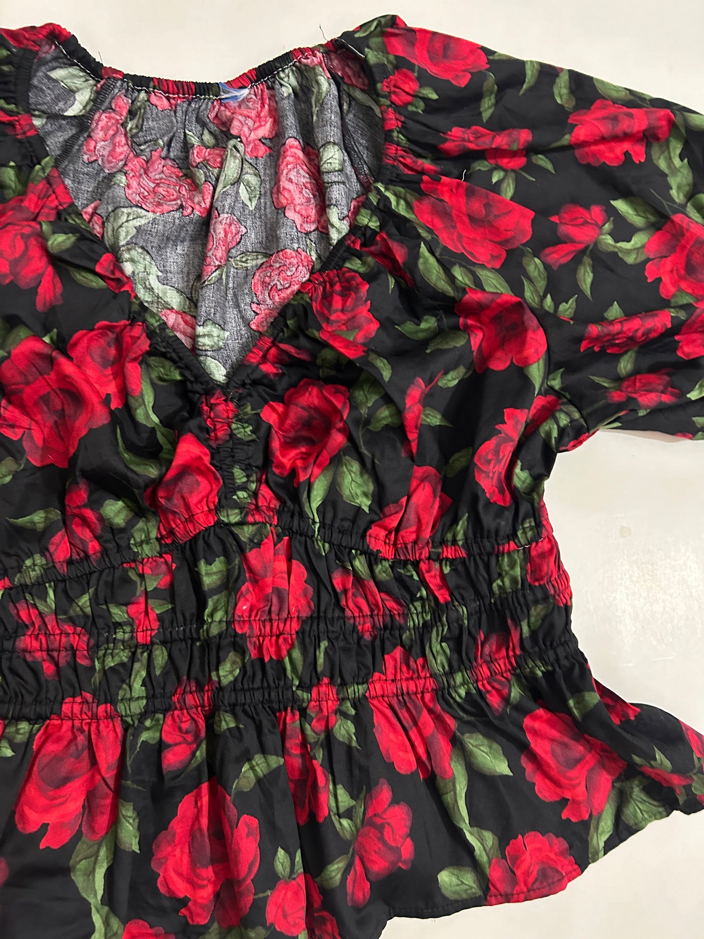 Puff Sleeves Rose Top