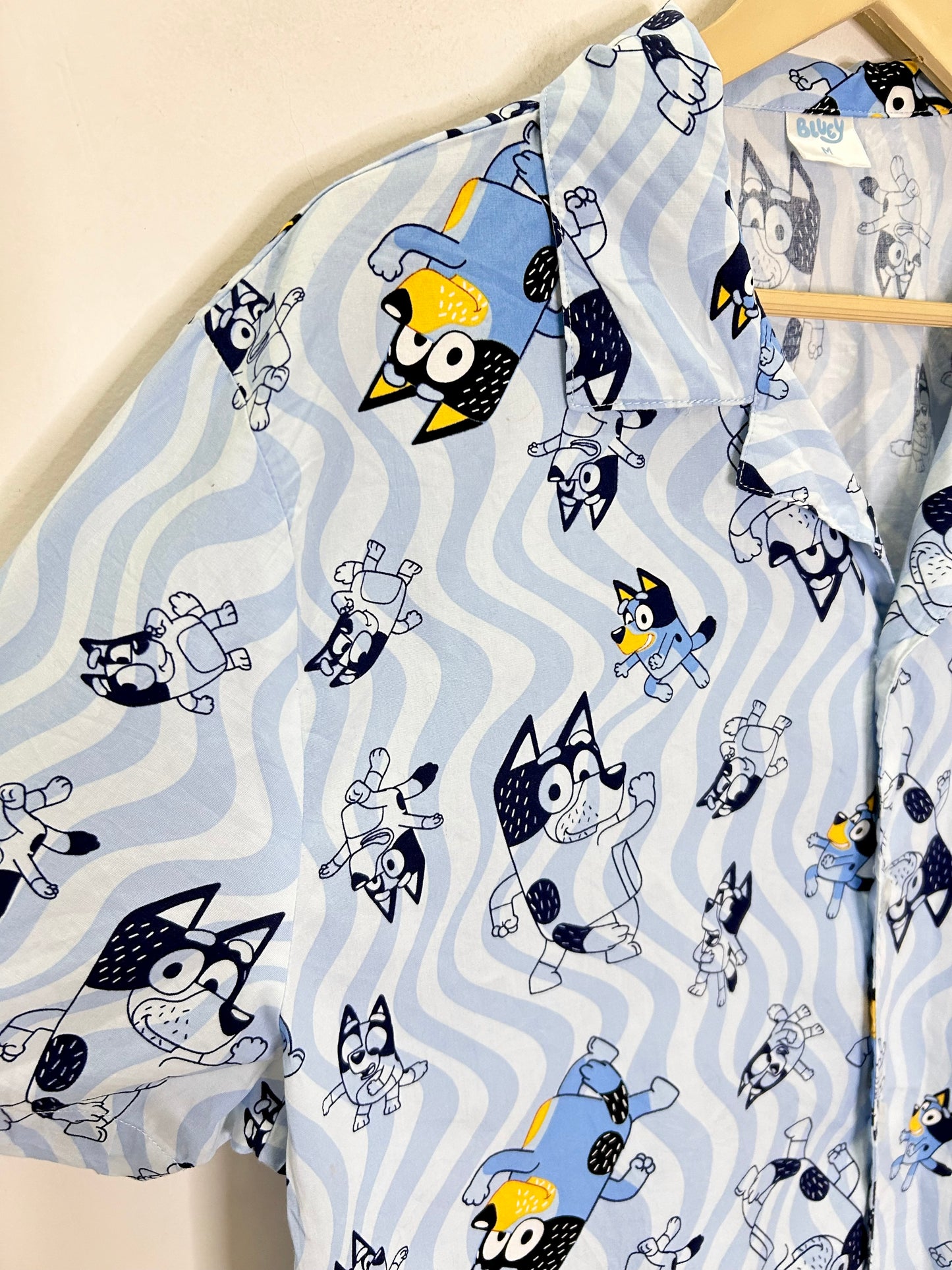 Bluey Shirt- Chest: 44”