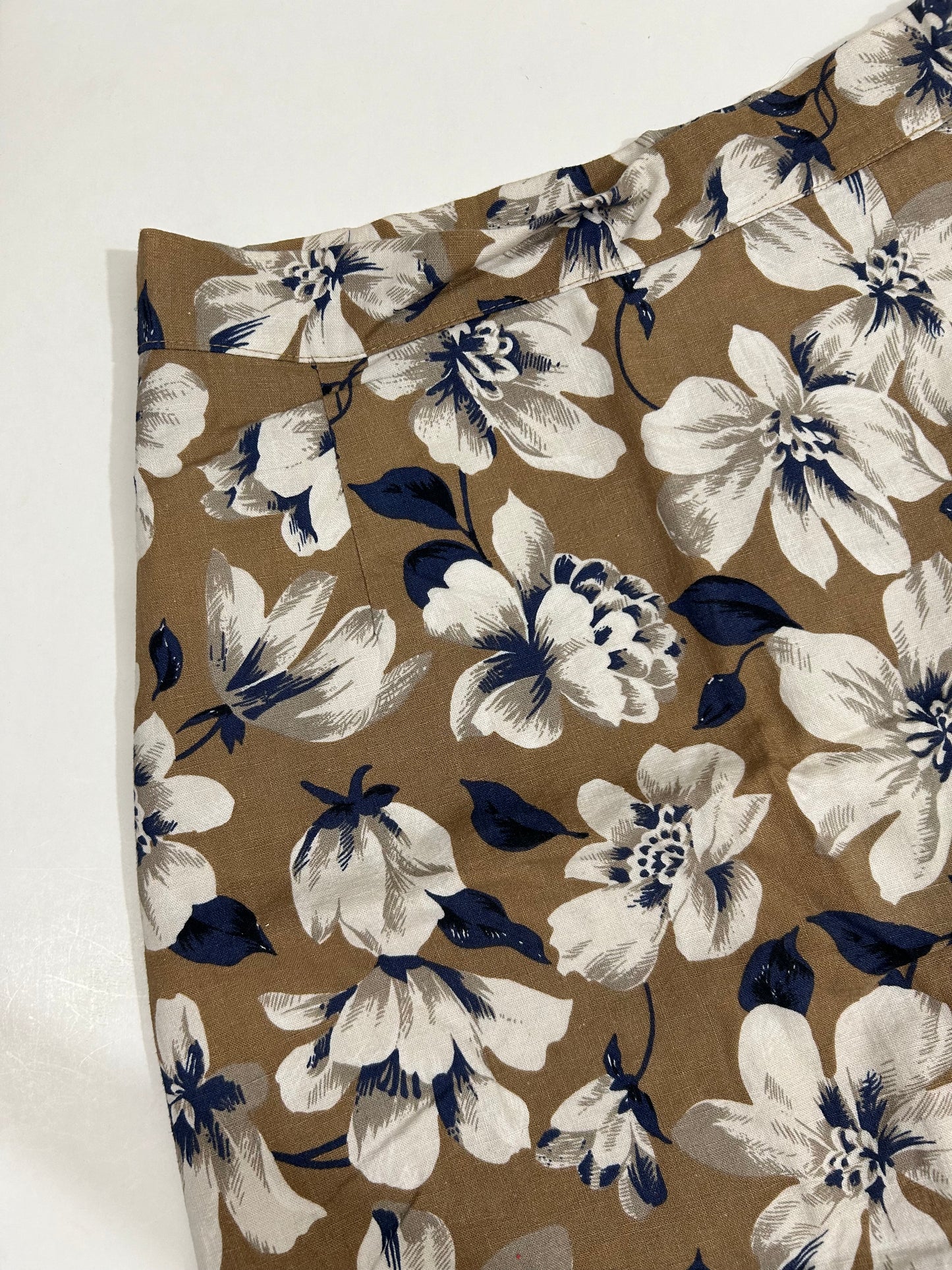 Floral Skirt: Waist- 26”