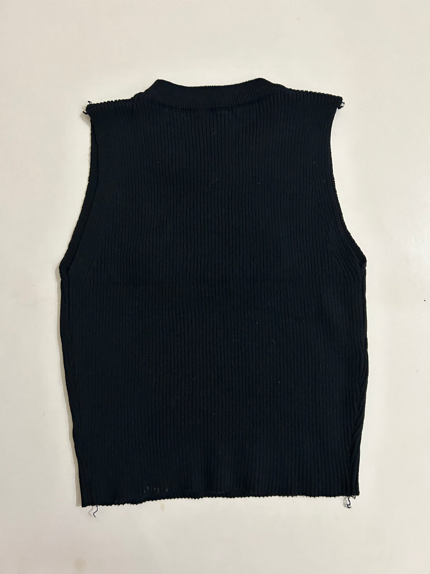 Cut Out Top