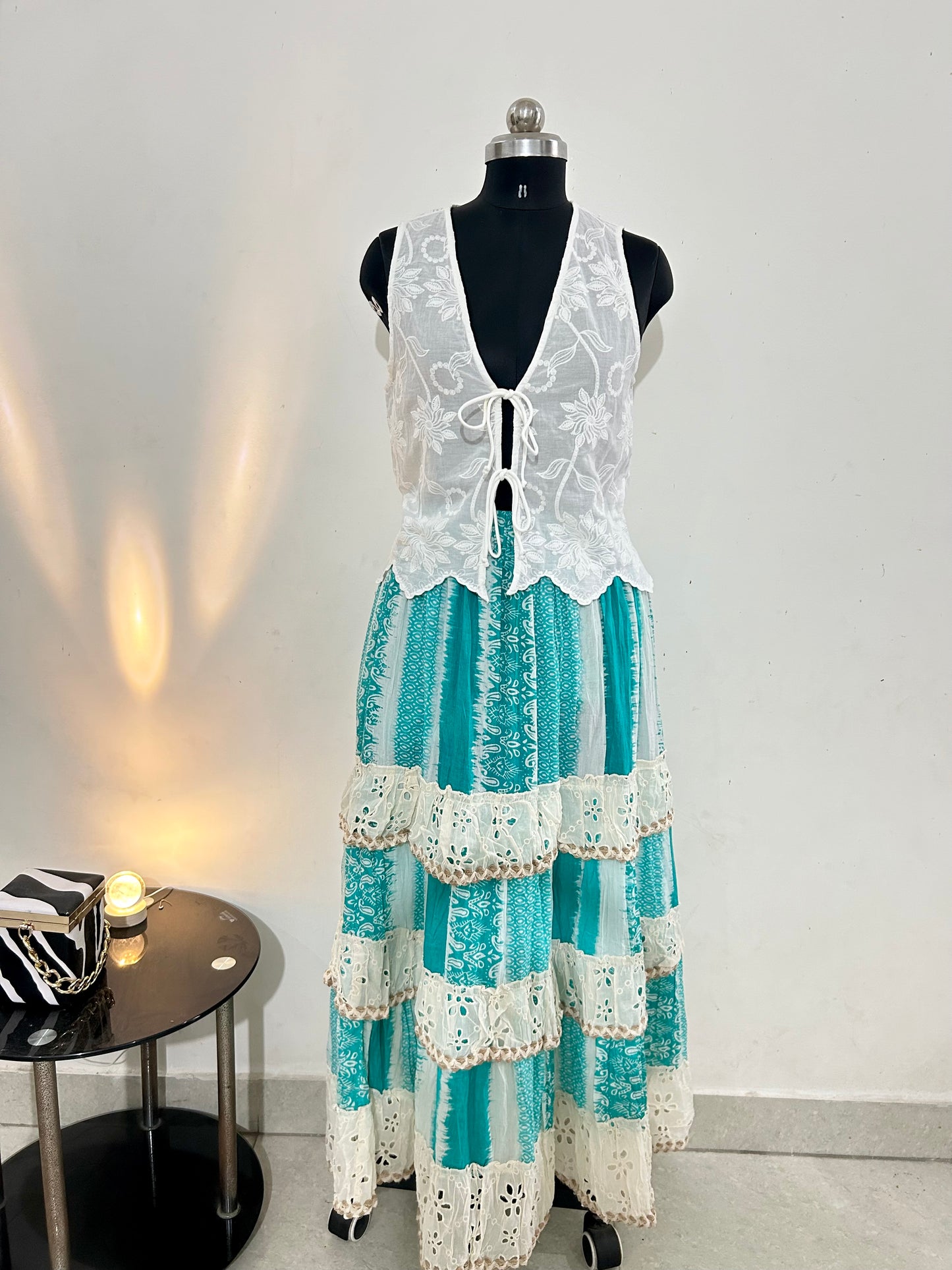 Bandhani Skirt: Waist- 26” TO 34”