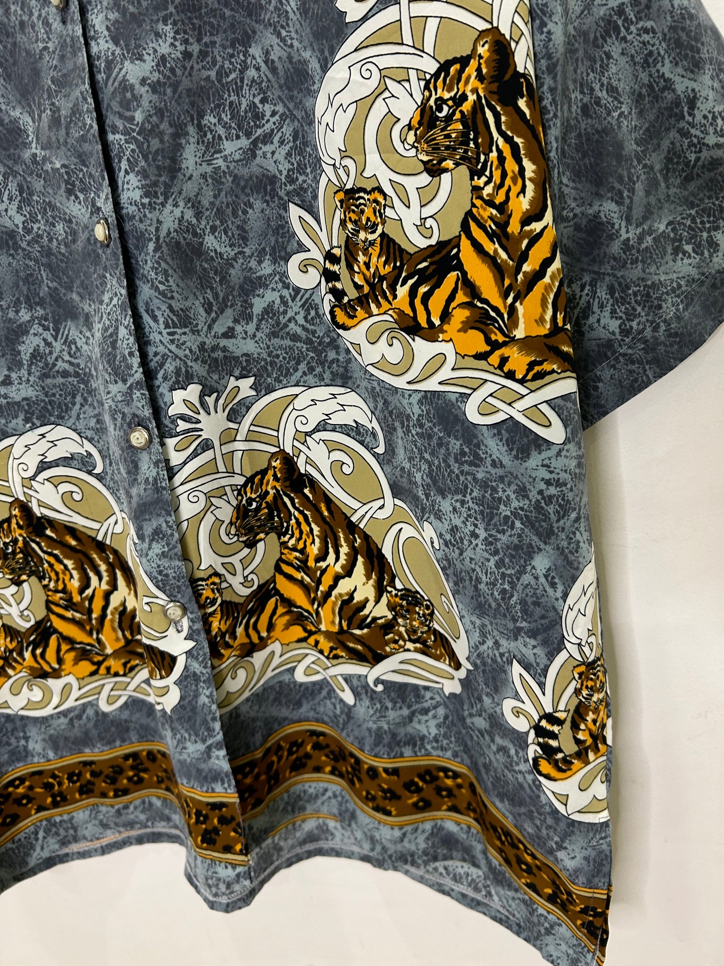 Tiger Print Shirt: Chest- 44”