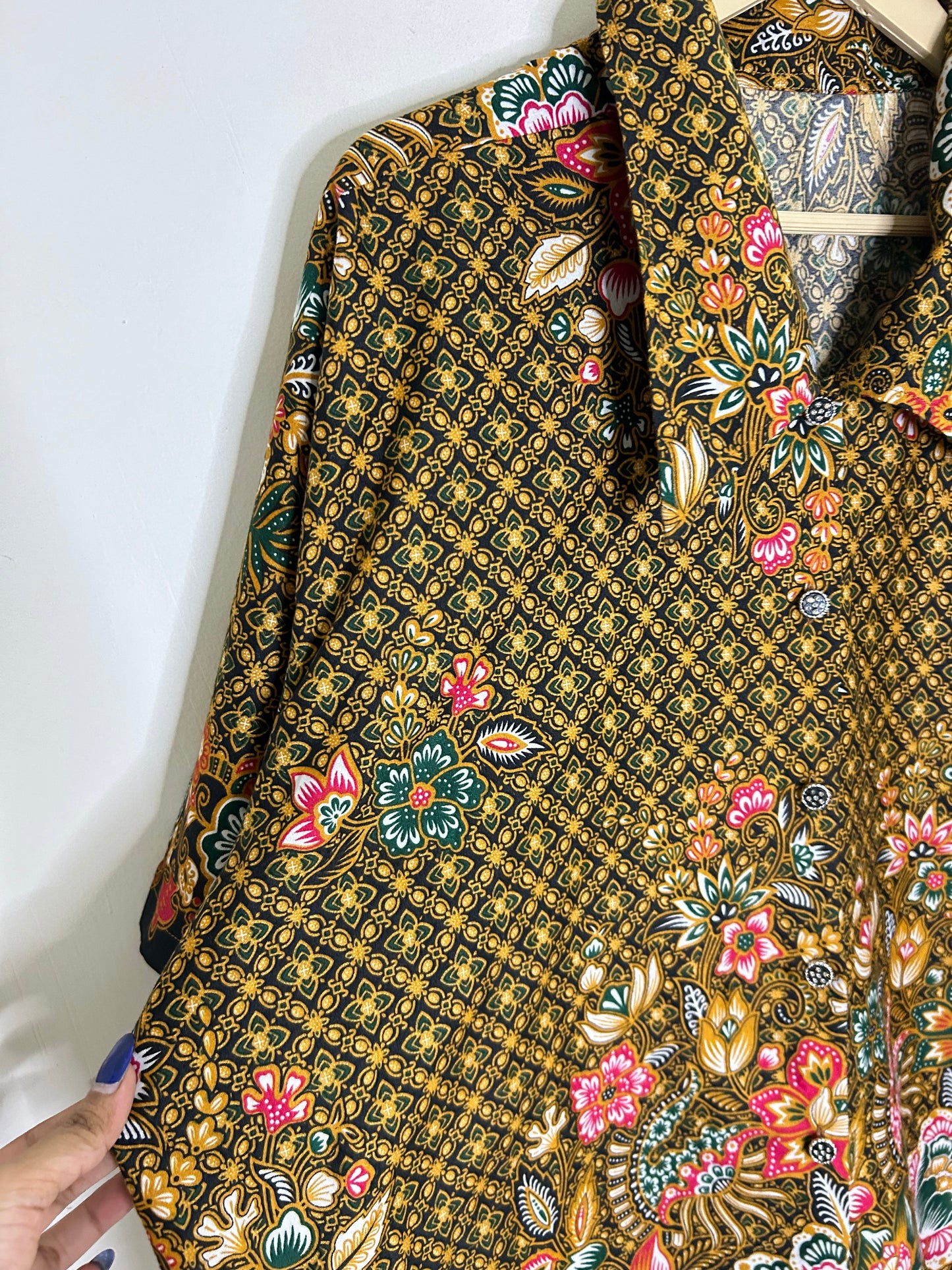 Printed Shirt: Chest-50”