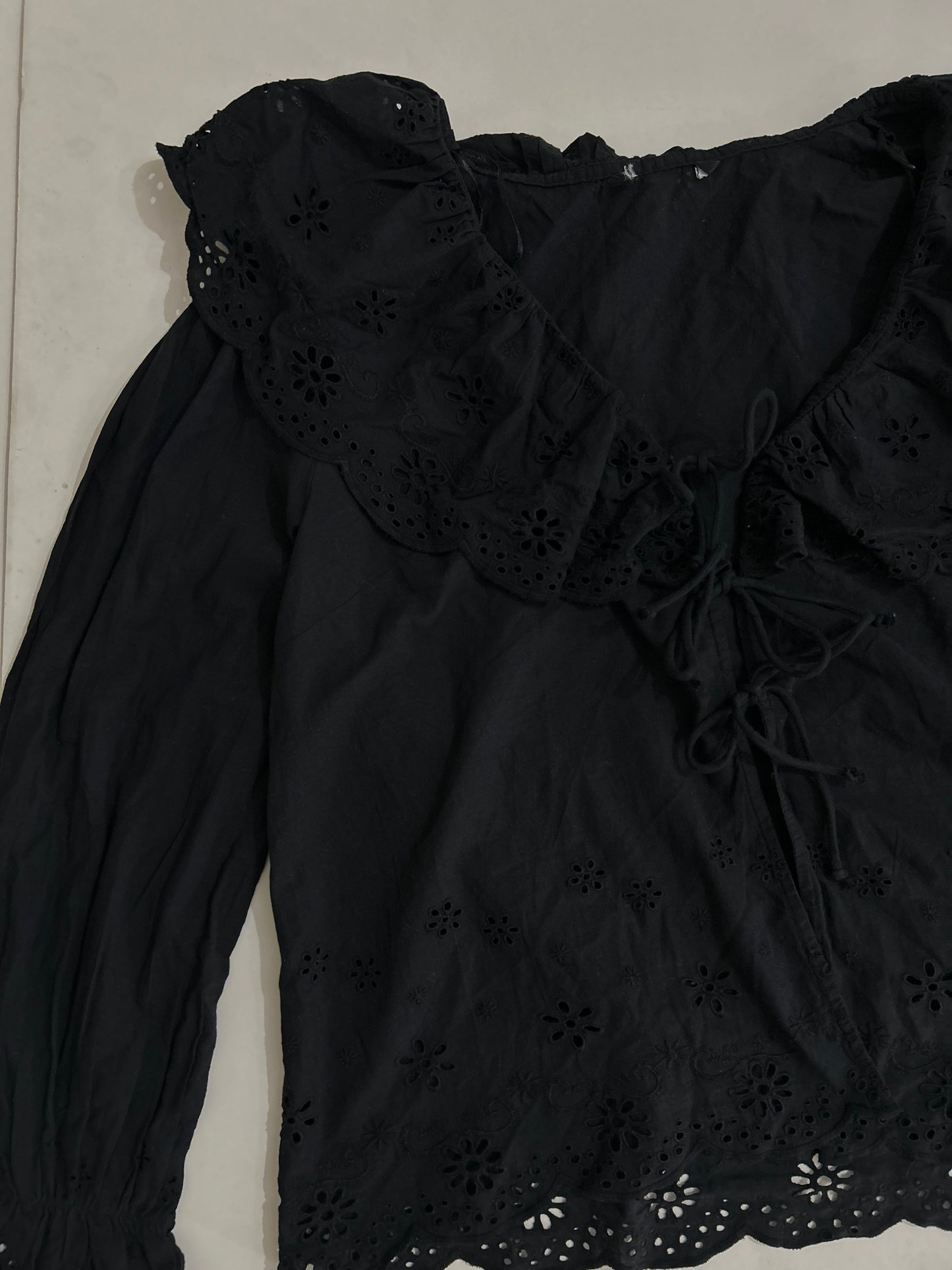 Bishop Cotton Front Knot Top
