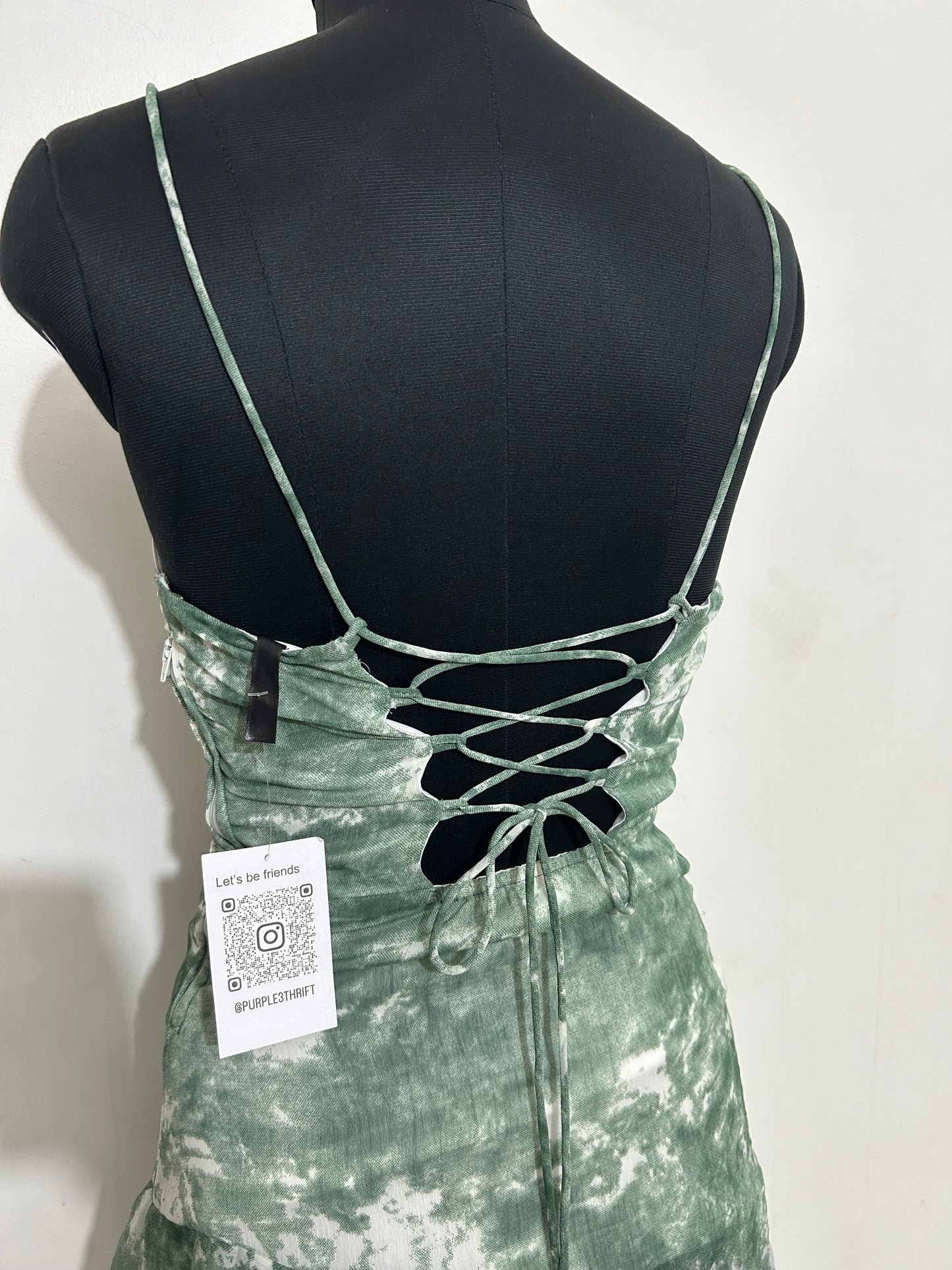 Pinteresty Back Knot Dress