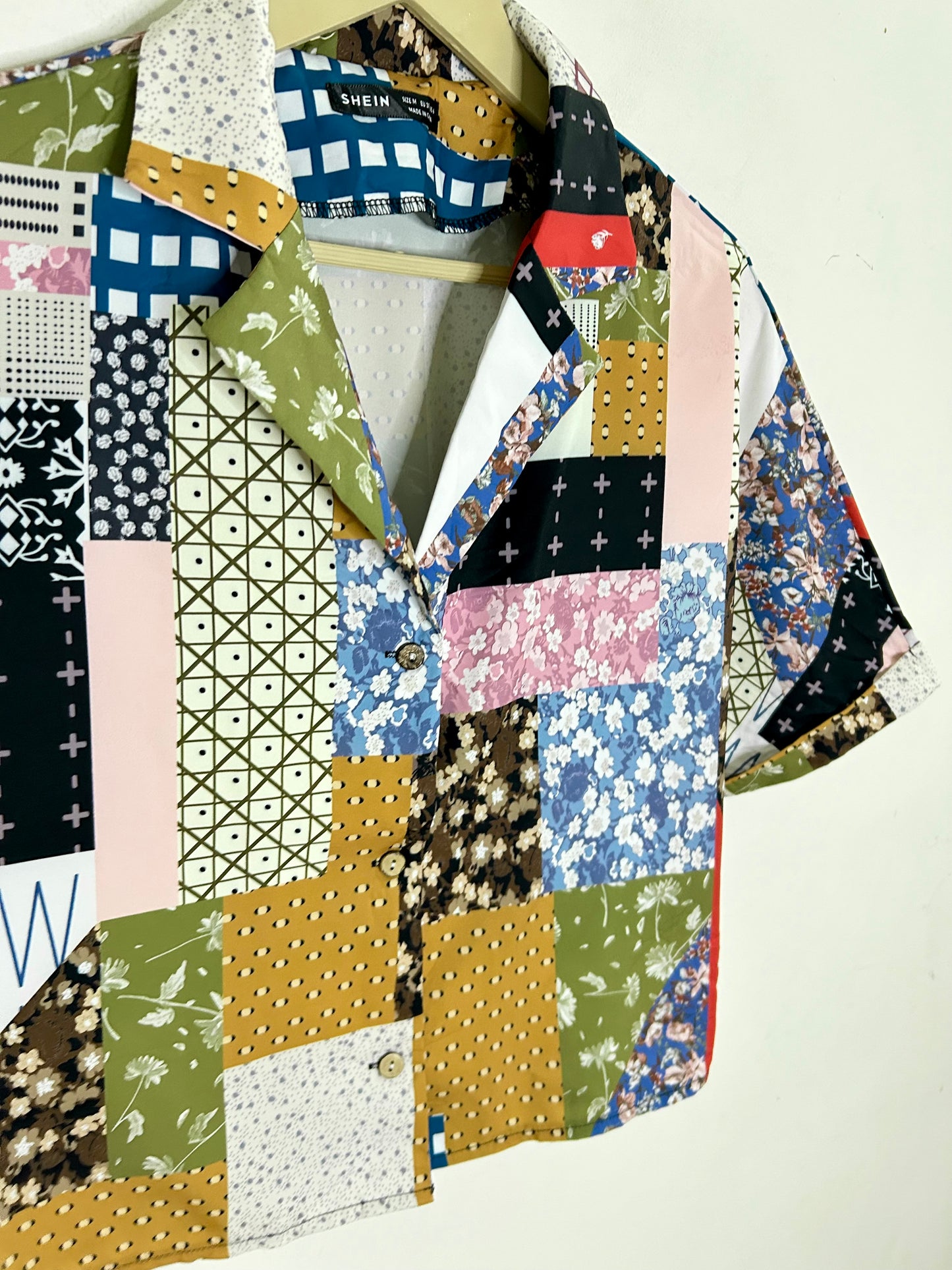 Printed Shirt: Chest-42”