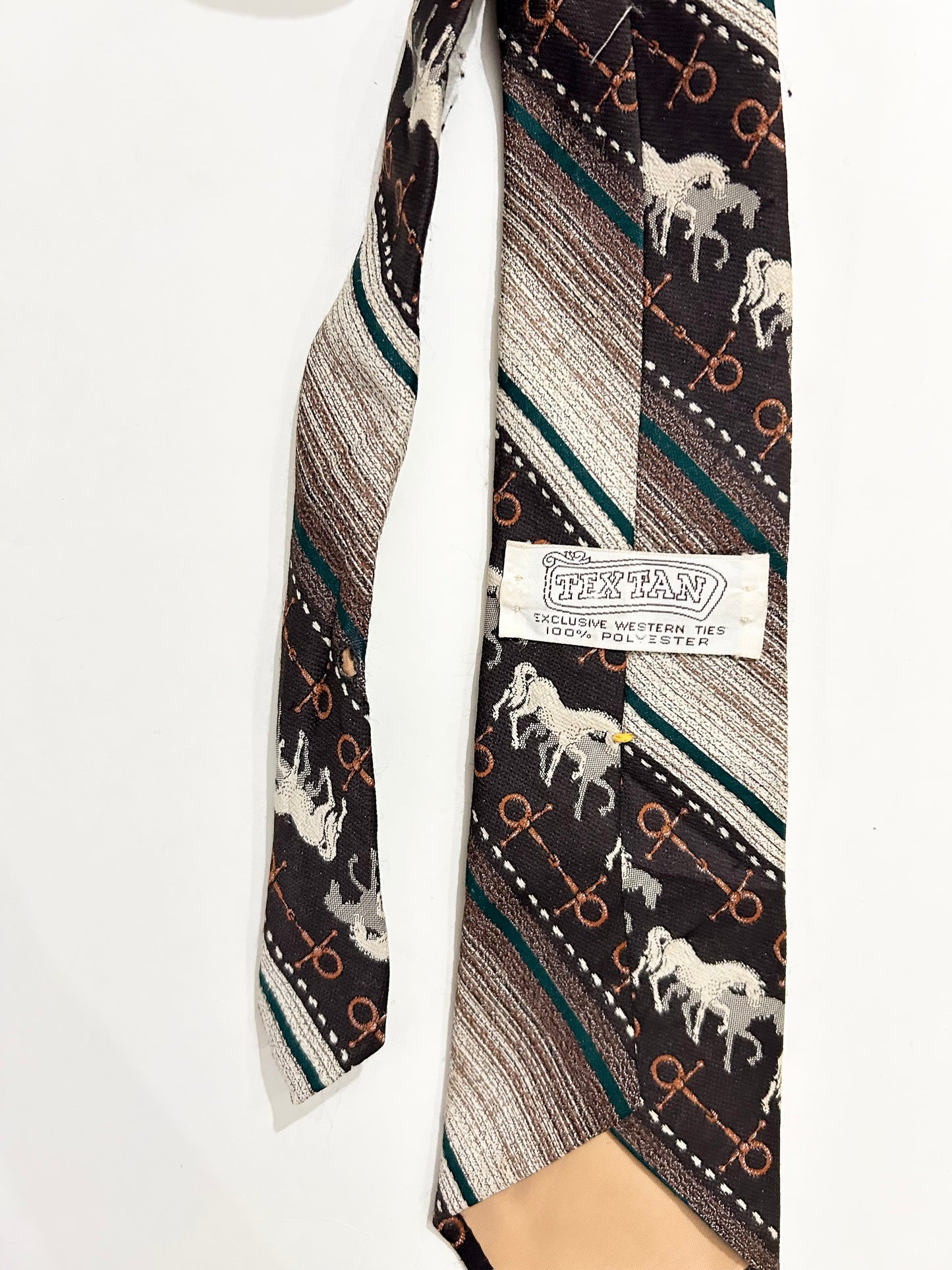 Horse Tie