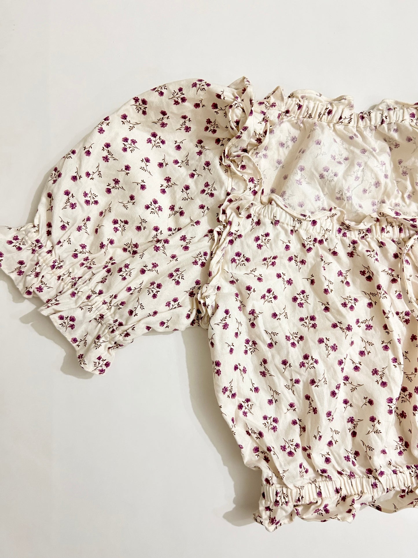 Mini floral puff sleeves top