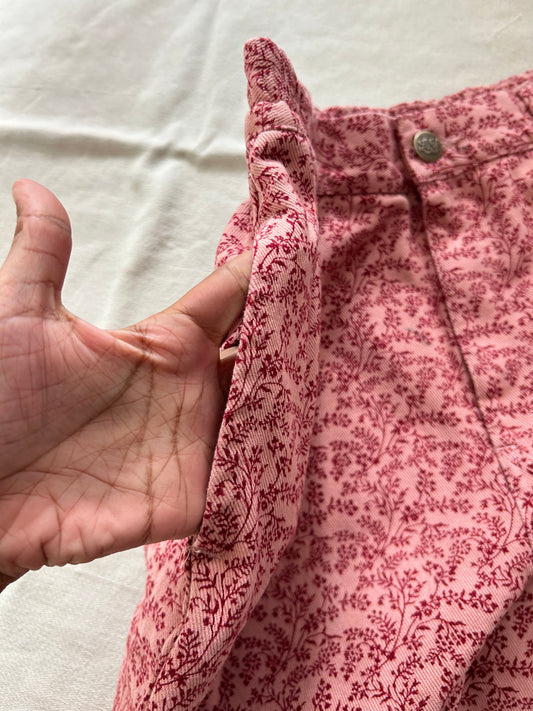 Lucy&Yak Floral Shorts: 30”