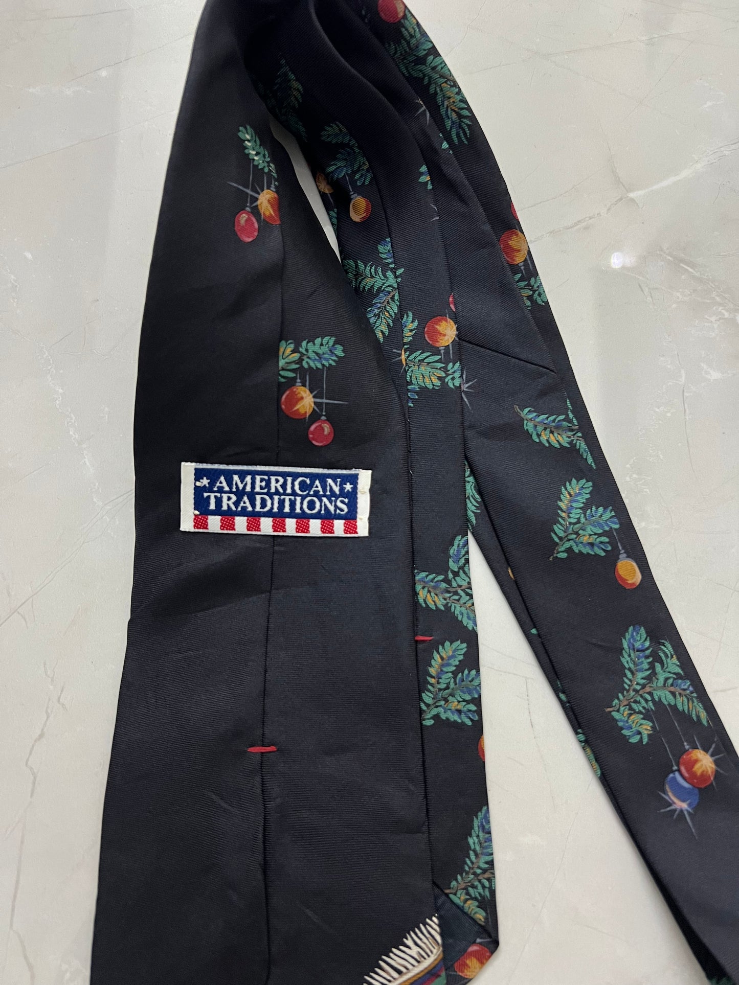 American Traditions Tie