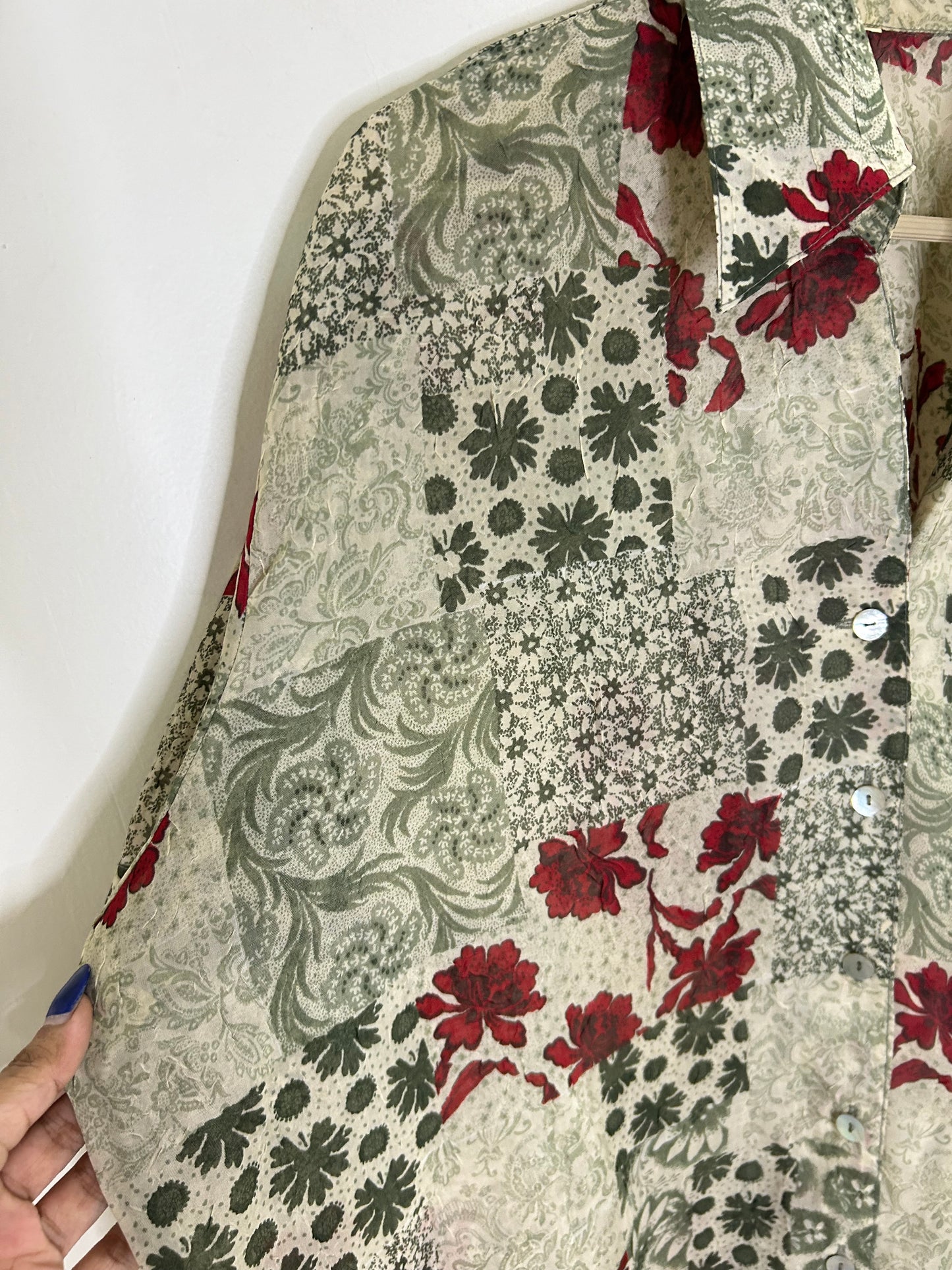 Printed Floral Shirt: Chest-48”