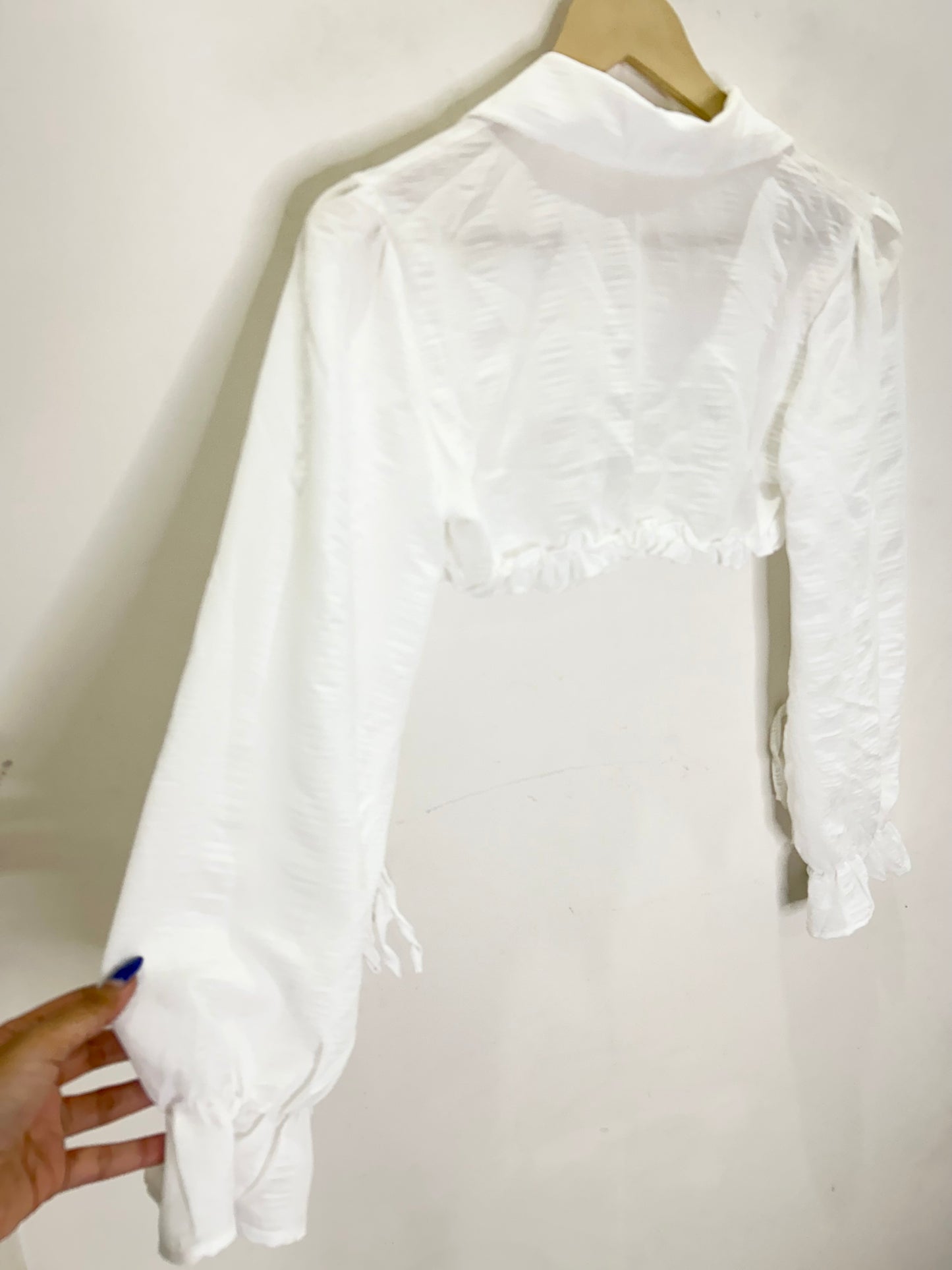 Ruffle Bolero: Chest-36”