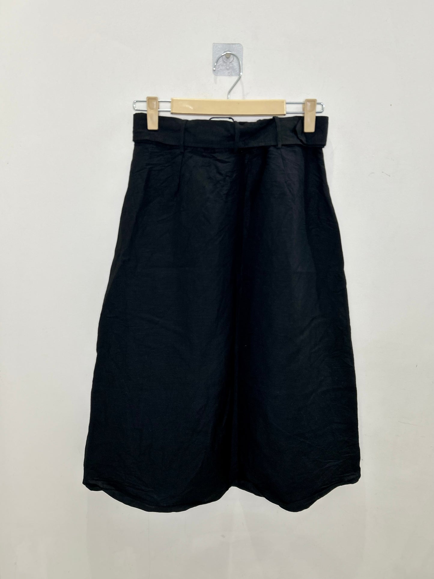 Linen Solid Black Skirt with Belt
