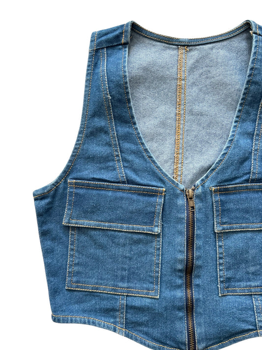 Zipper Vest: 36”