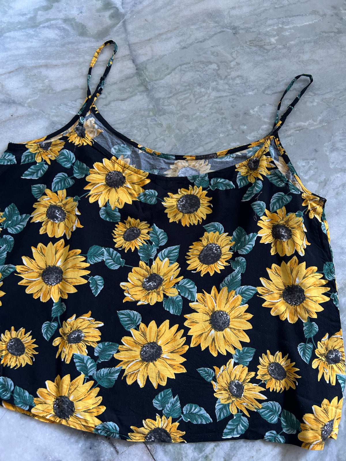 Sunflower Top: 40”