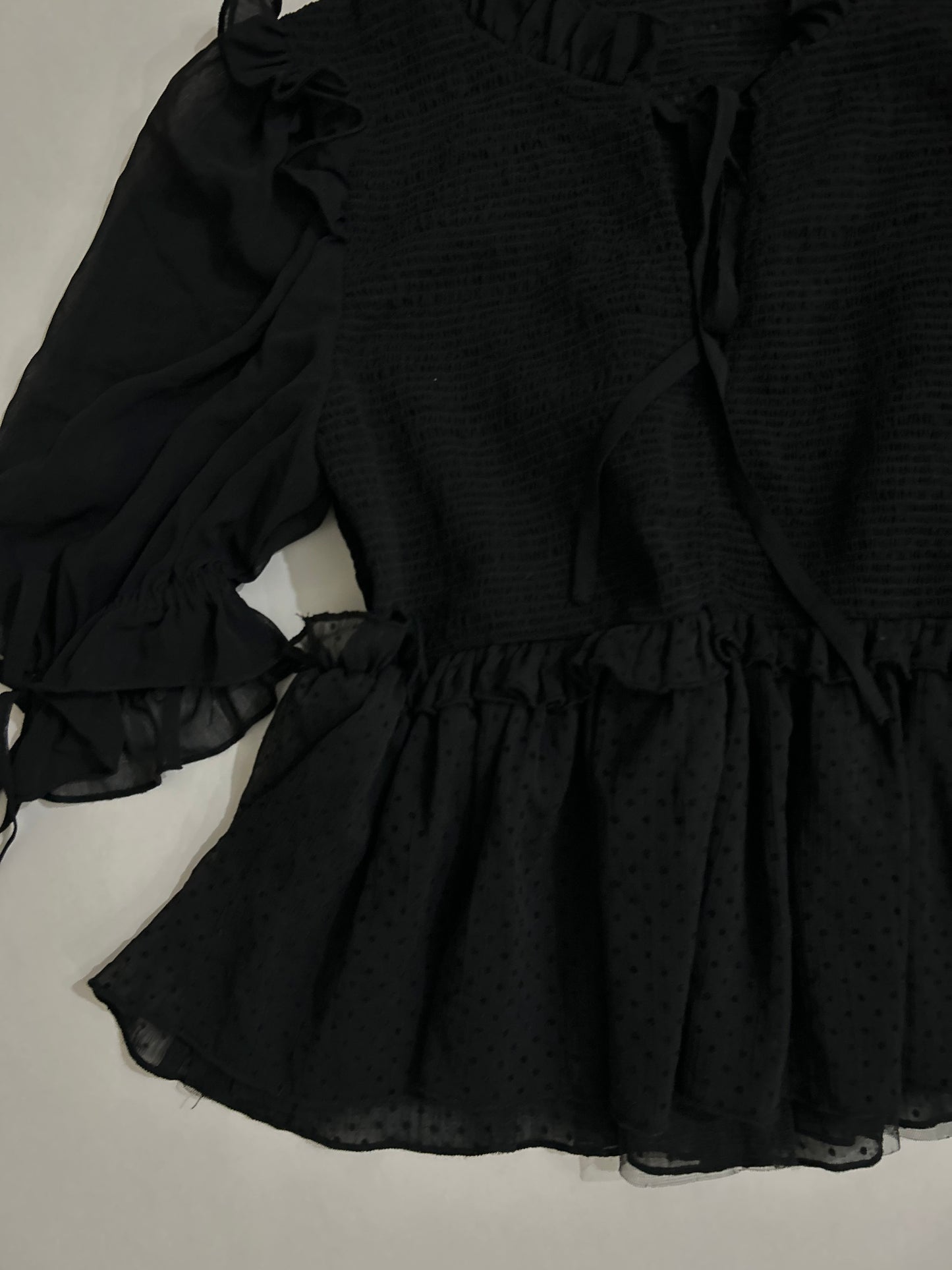 Black Puff Sleeves Top
