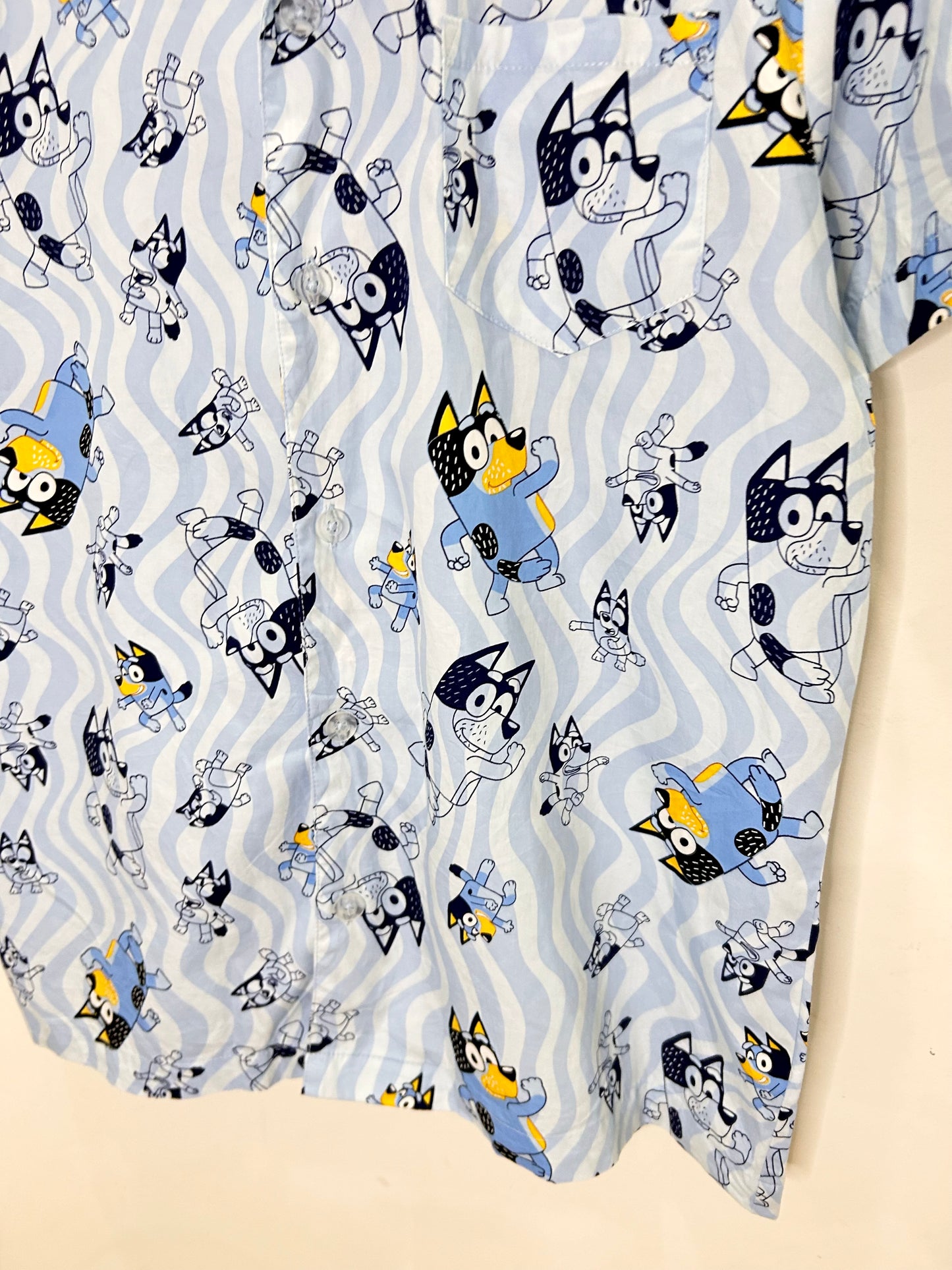 Bluey Shirt- Chest: 44”