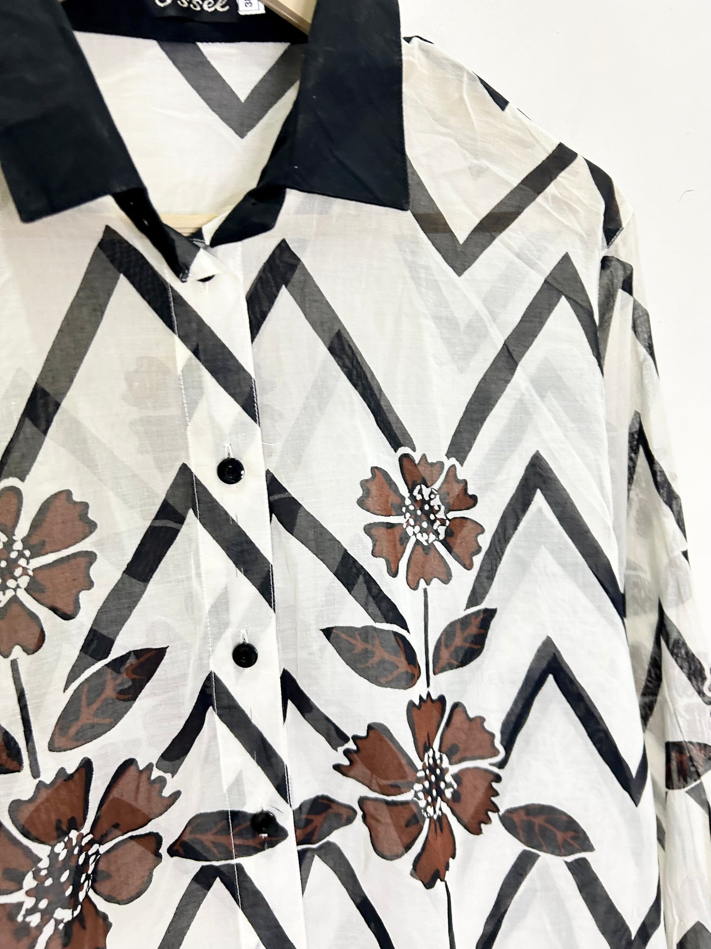 Floral Zigzag Shirt: Chest-42”