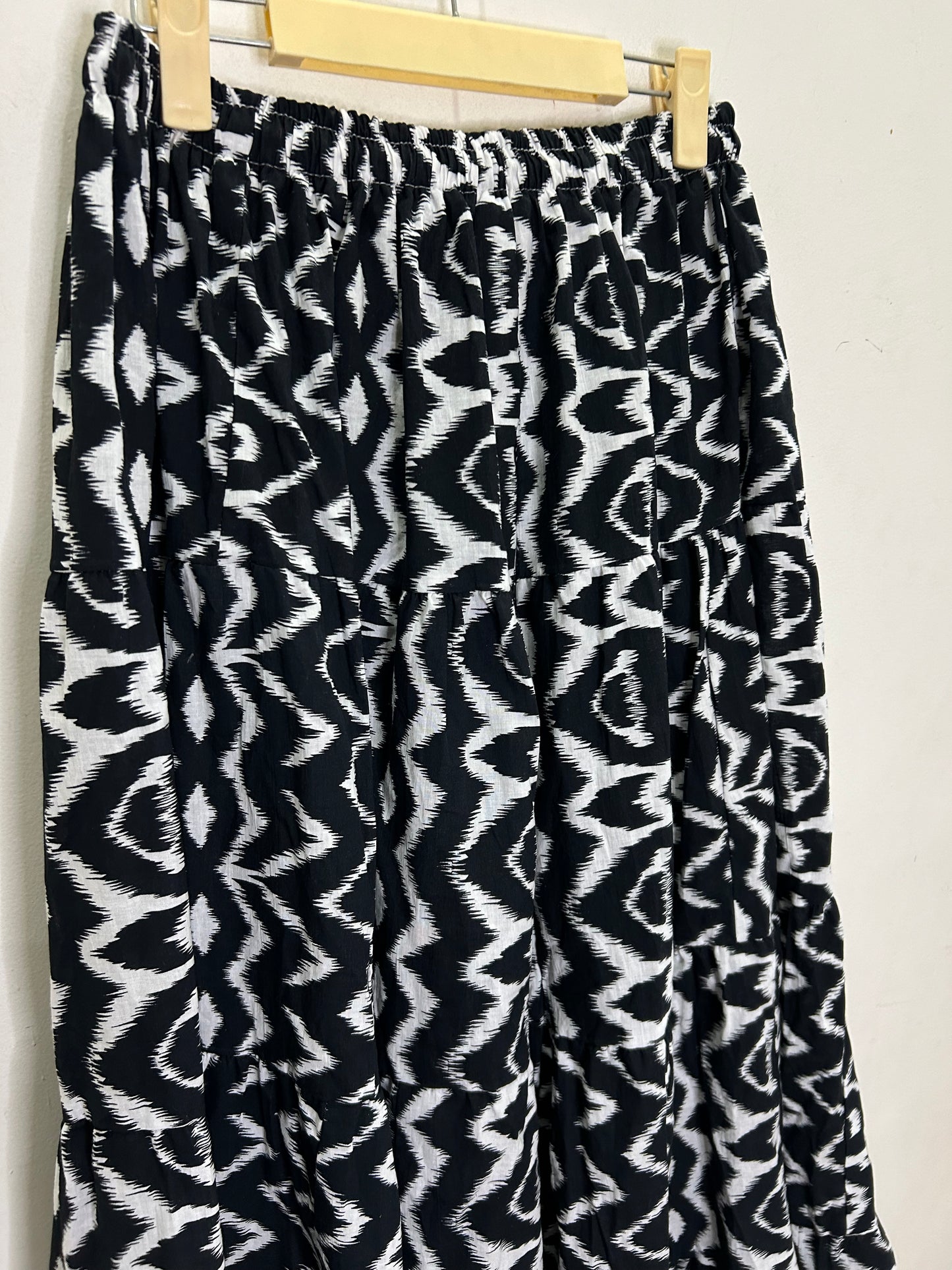 B&W Geometric Skirt