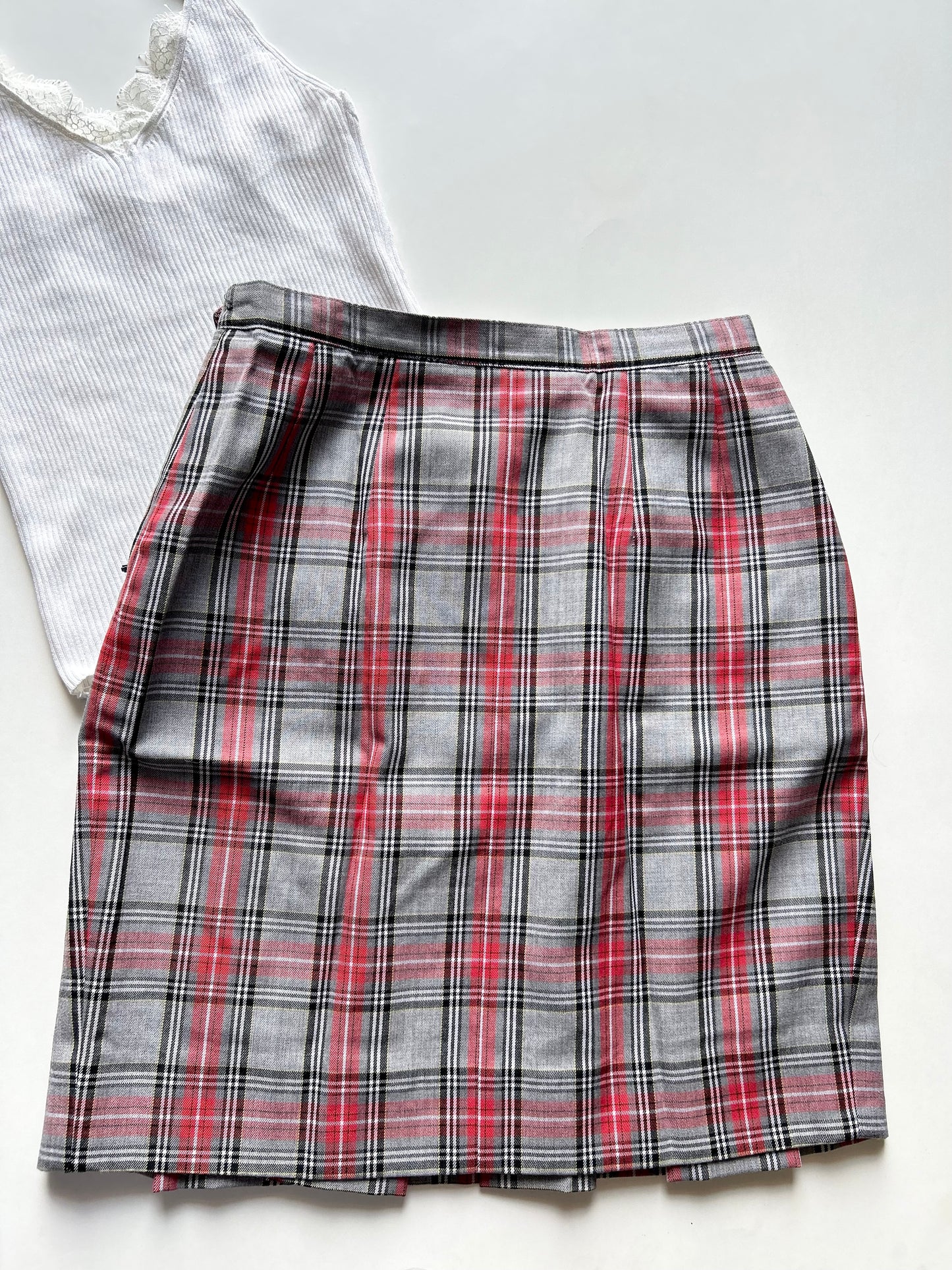 Red-Grey Checkered Skirt Waist 26