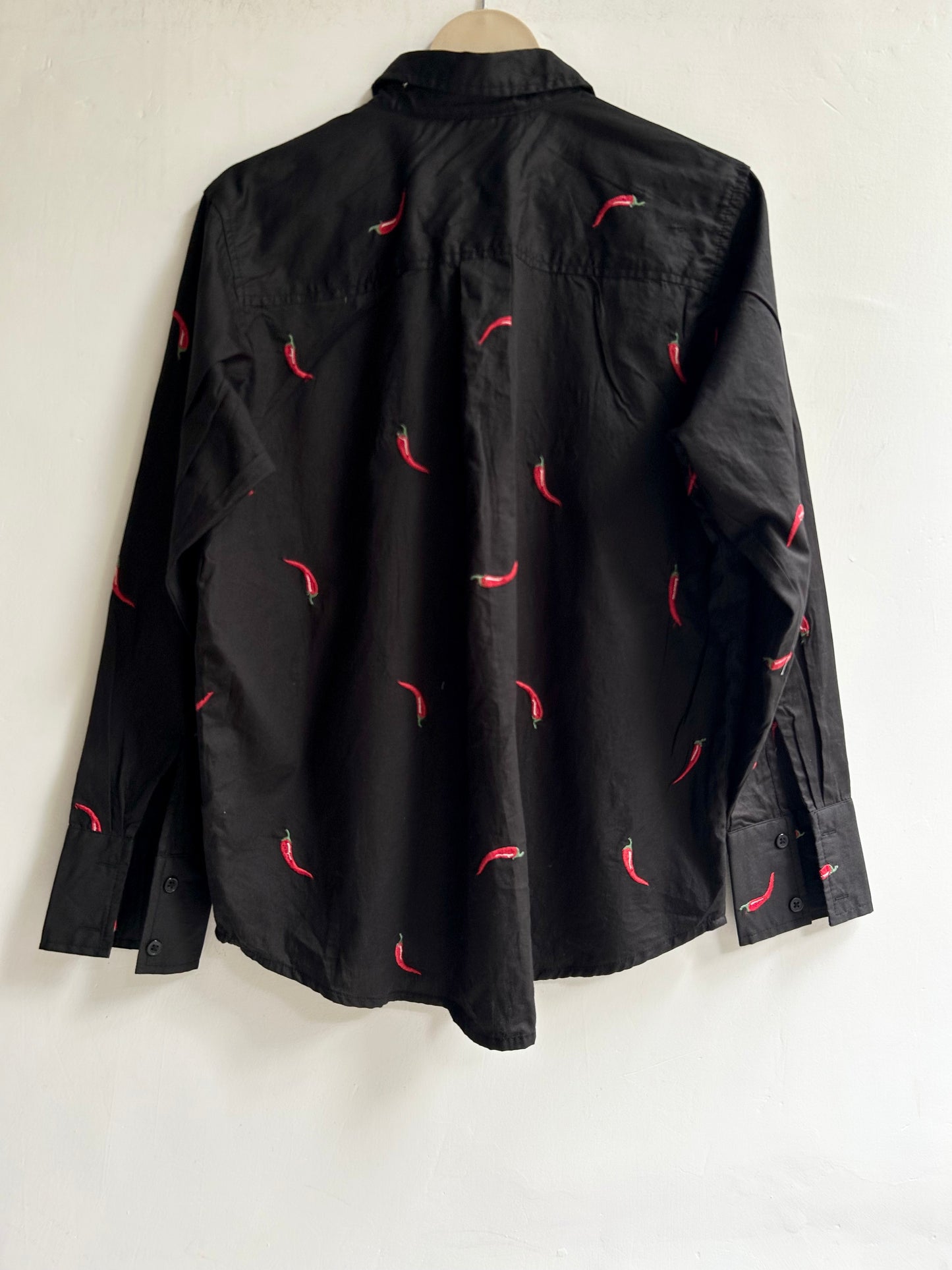 Cotton Chilli Embroidered Shirt: Chest-44”