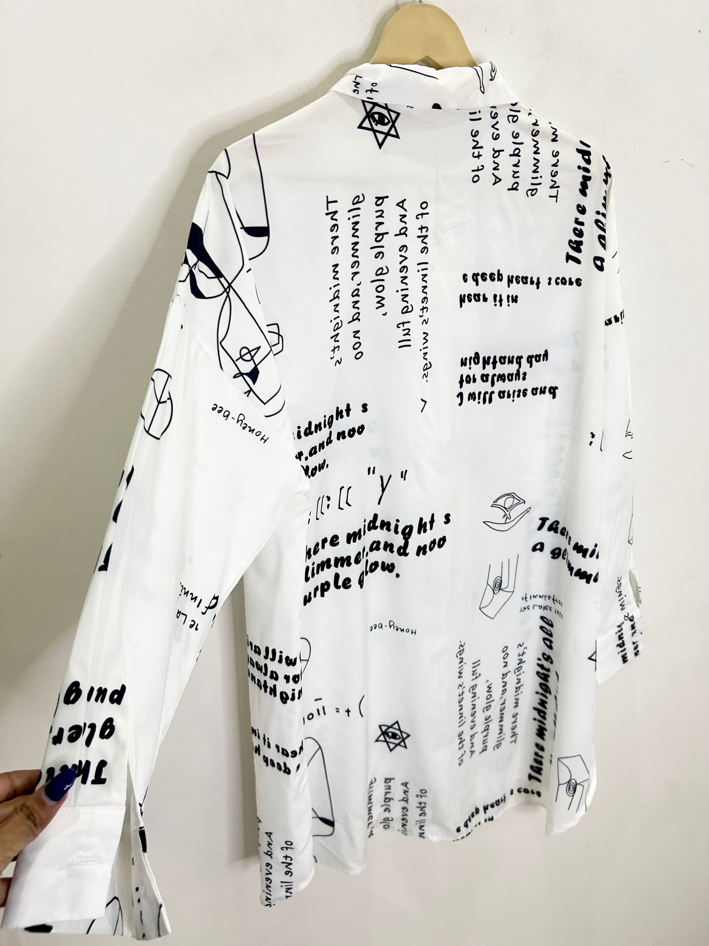 Letter Shirt: Chest: 50”