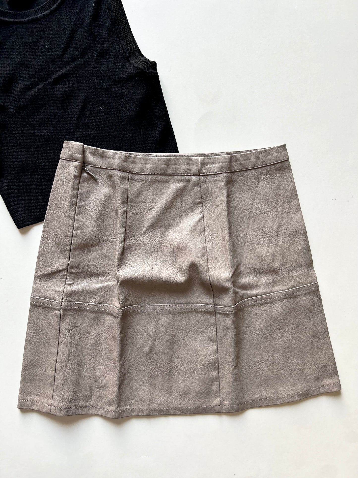 Grey Skirt Waist 28”