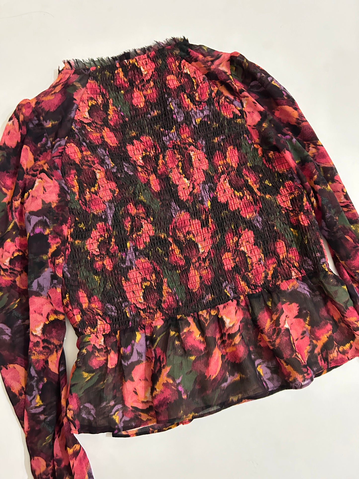 Floral Balloon Top: Bust- 32” TO 42”