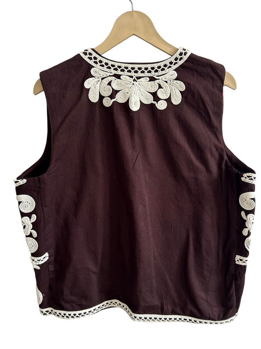 Embroidered Cotton Vest: 44”