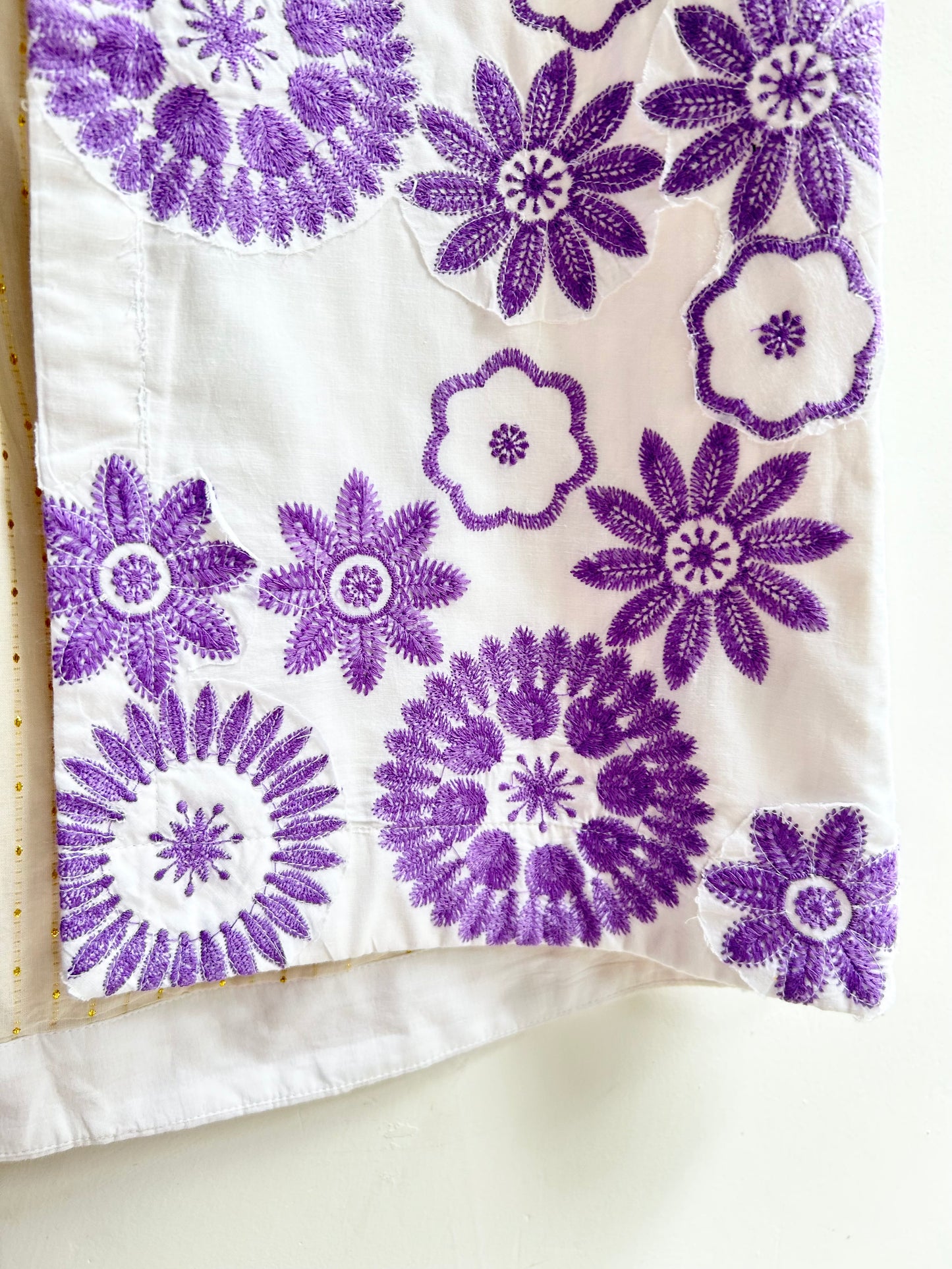 Cotton Patchwork Embroidered Vest: Chest-40”