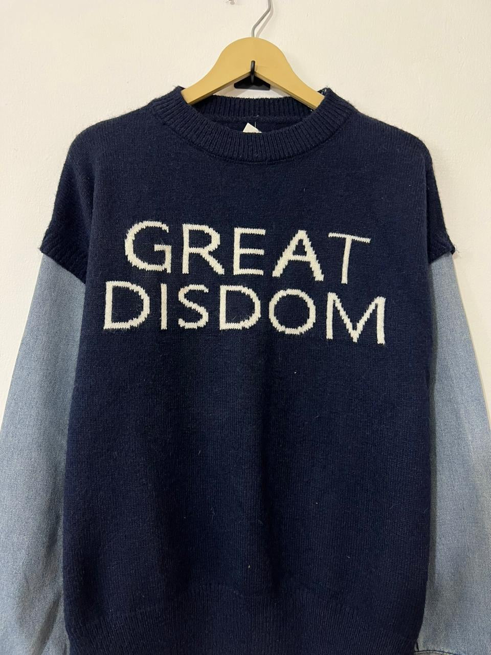 Great Disdom Sweater